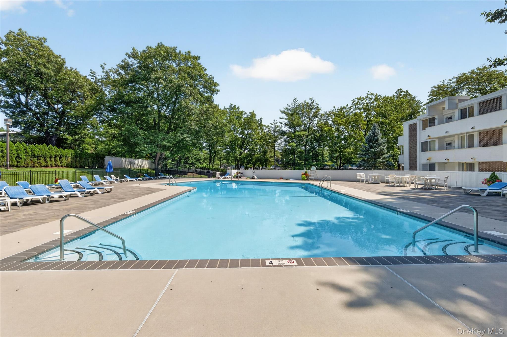 311 Tallwood Drive Unit: 311