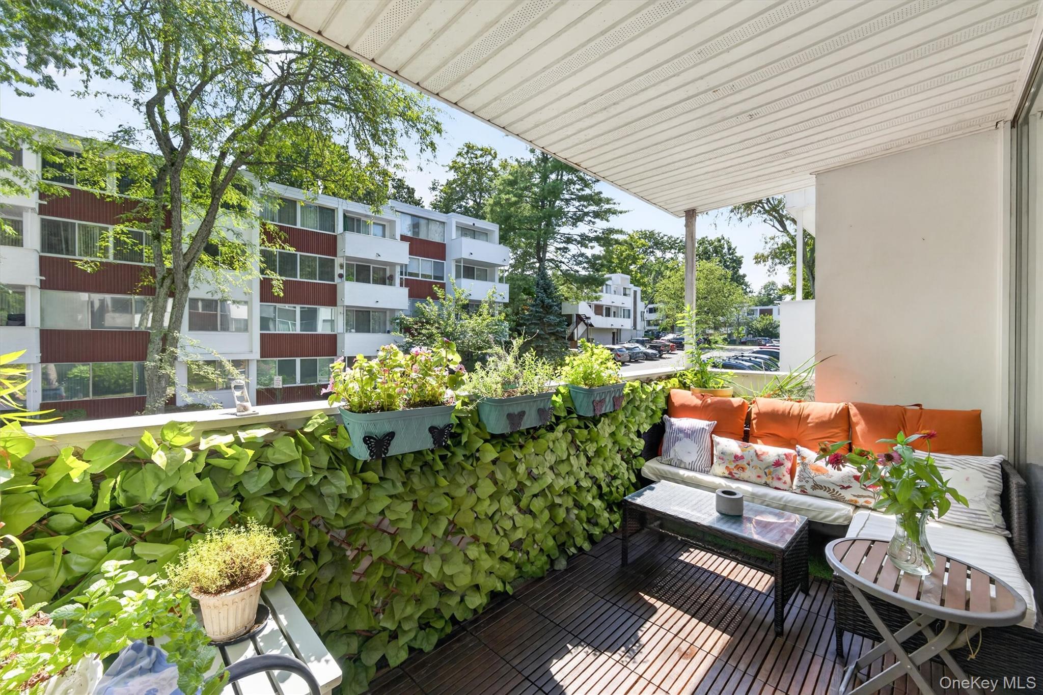 311 Tallwood Drive Unit: 311