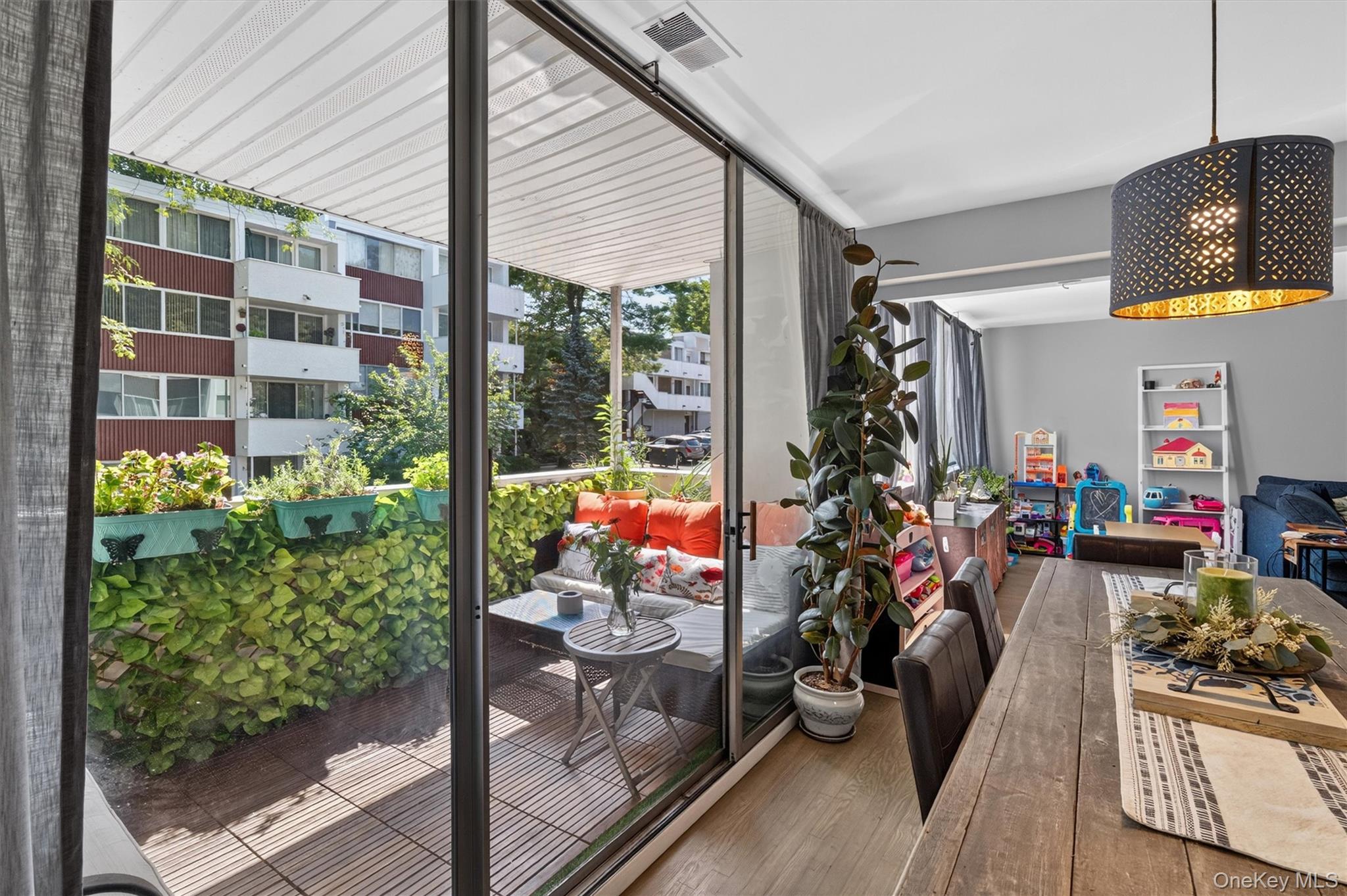 311 Tallwood Drive Unit: 311