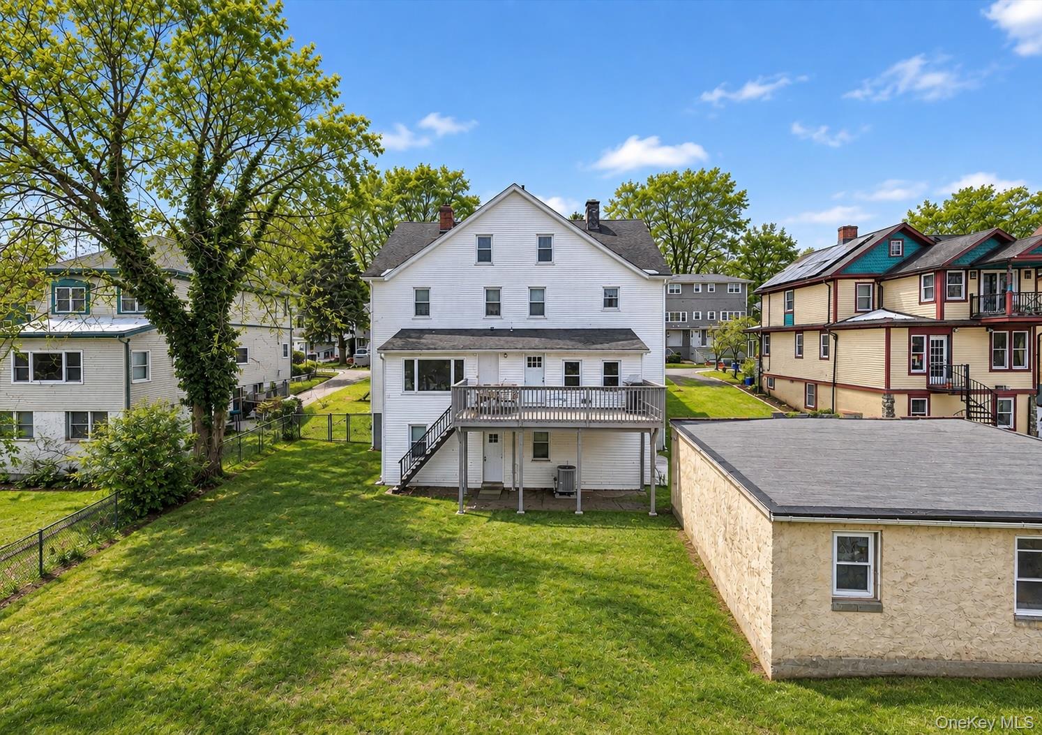 107 Maple Street Unit: 1st Floor