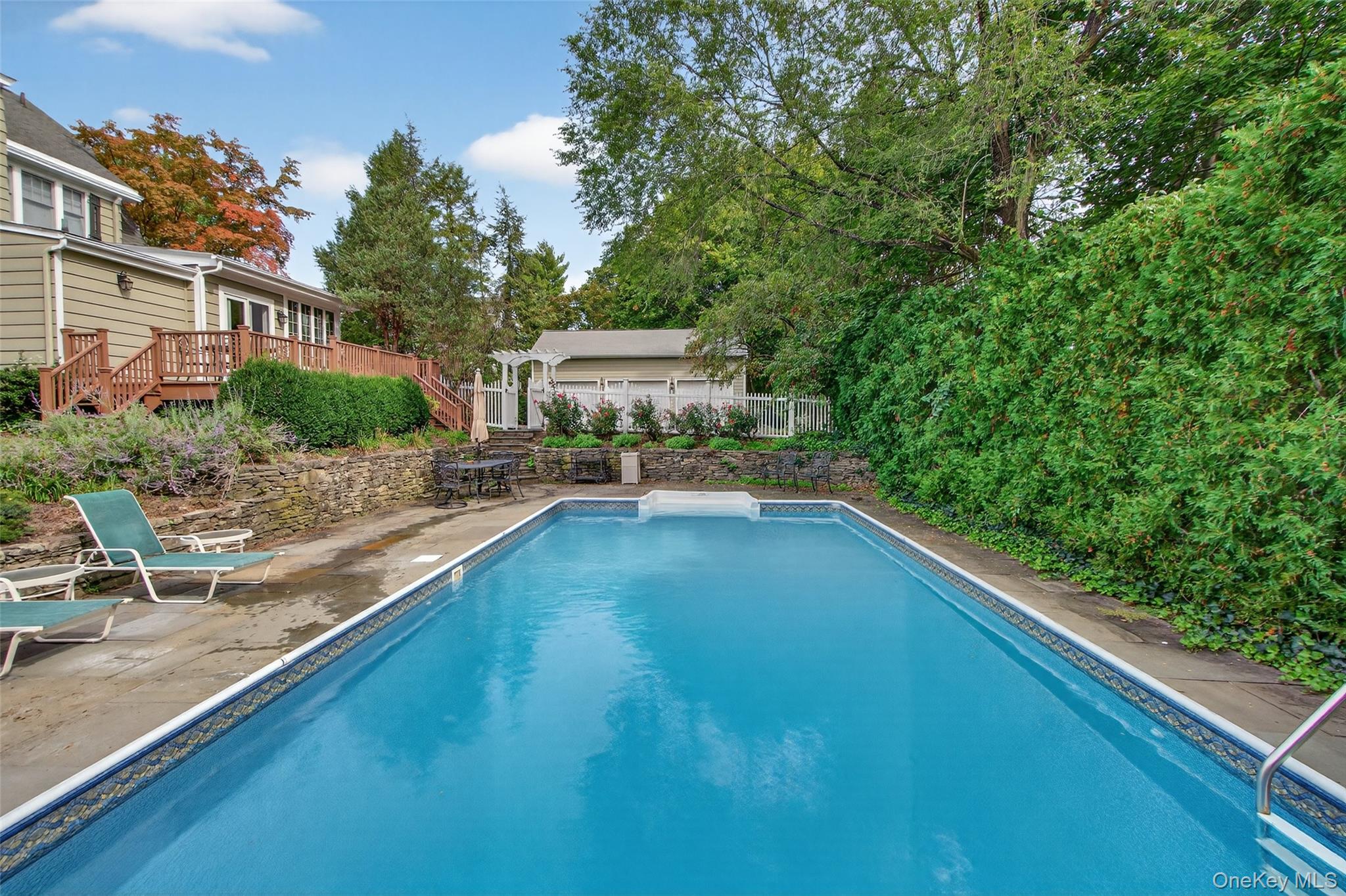 28 Observatory Drive