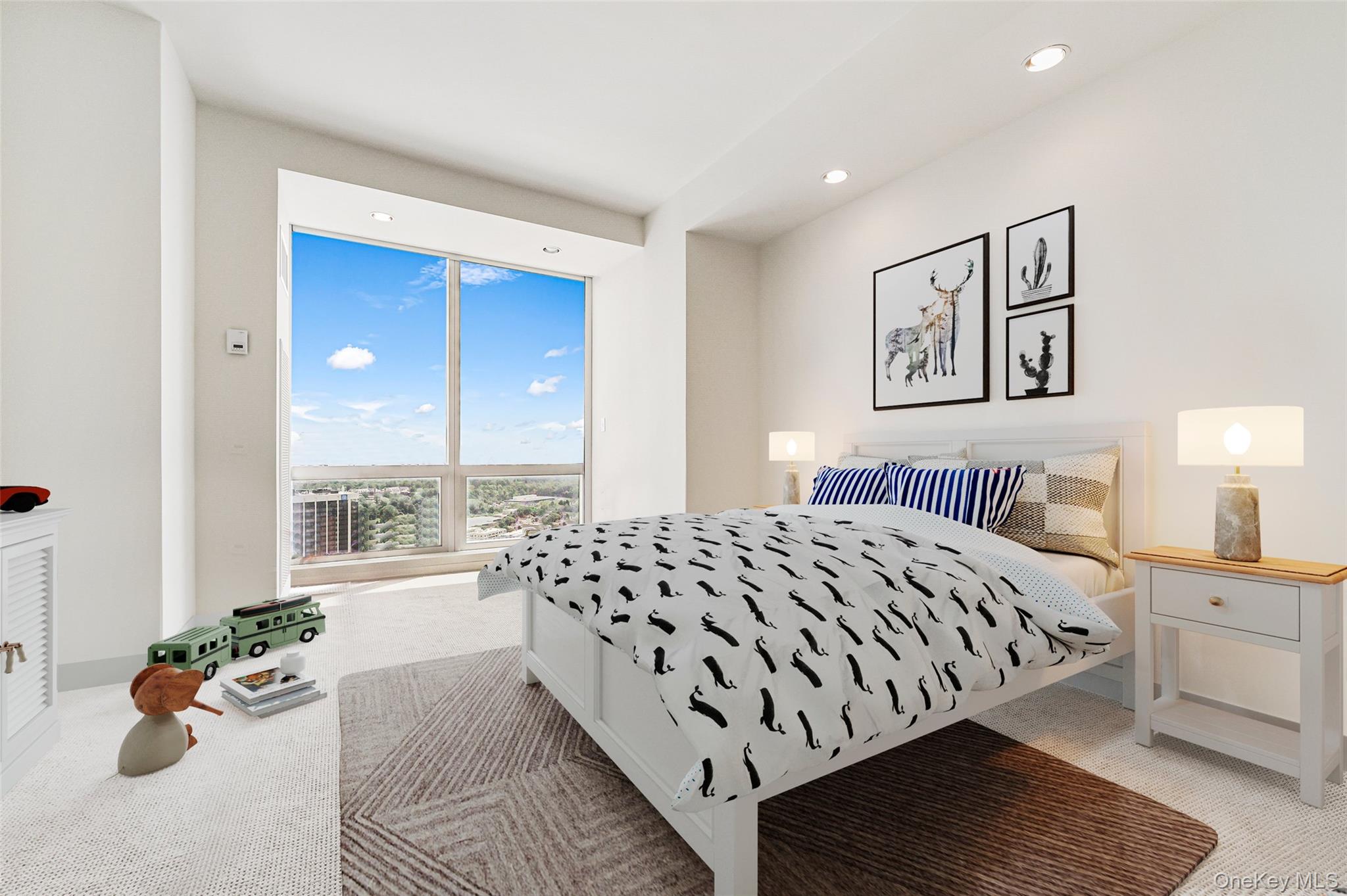 1 Renaissance Square Unit: 37B