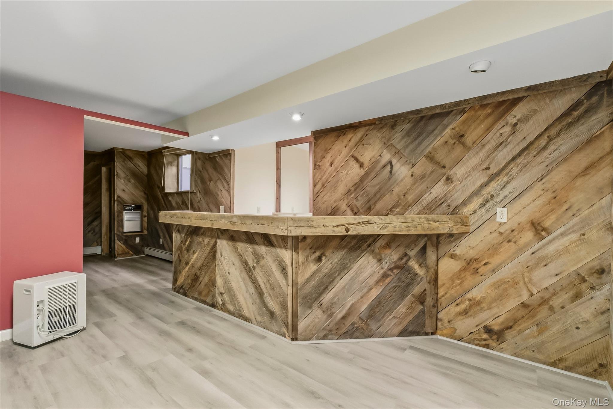 2054 Quaker Ridge Road