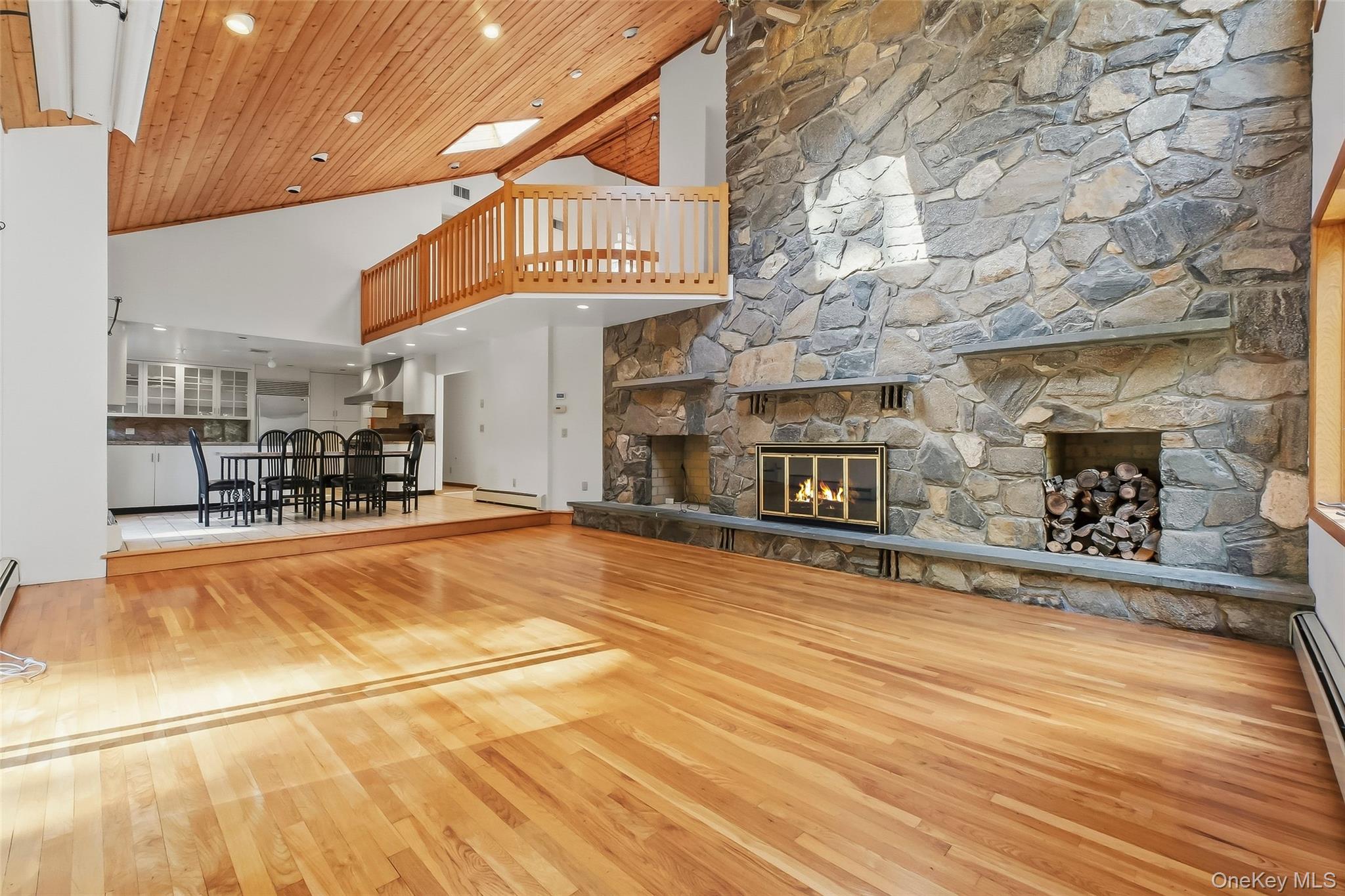 2054 Quaker Ridge Road