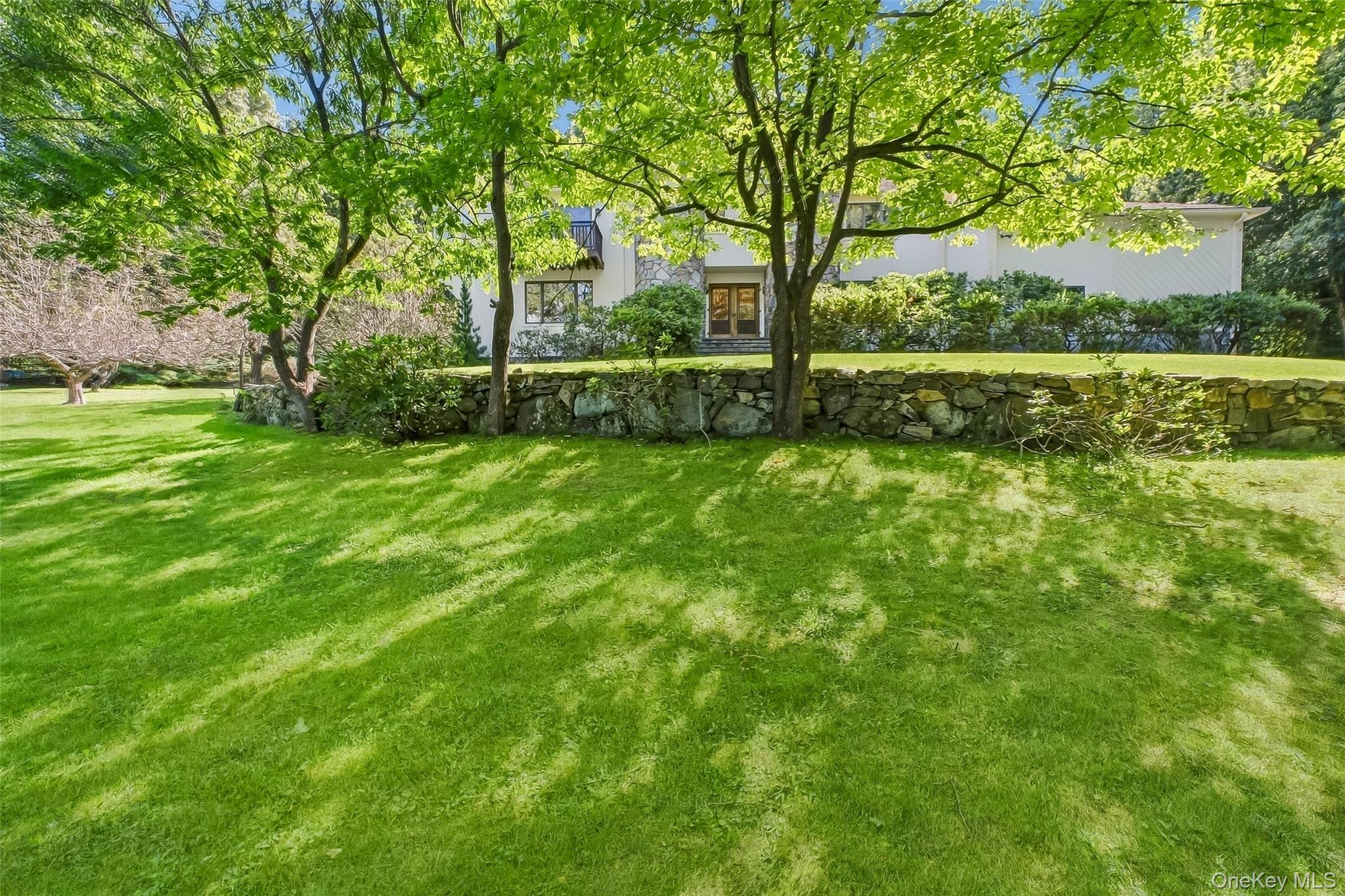 2054 Quaker Ridge Road