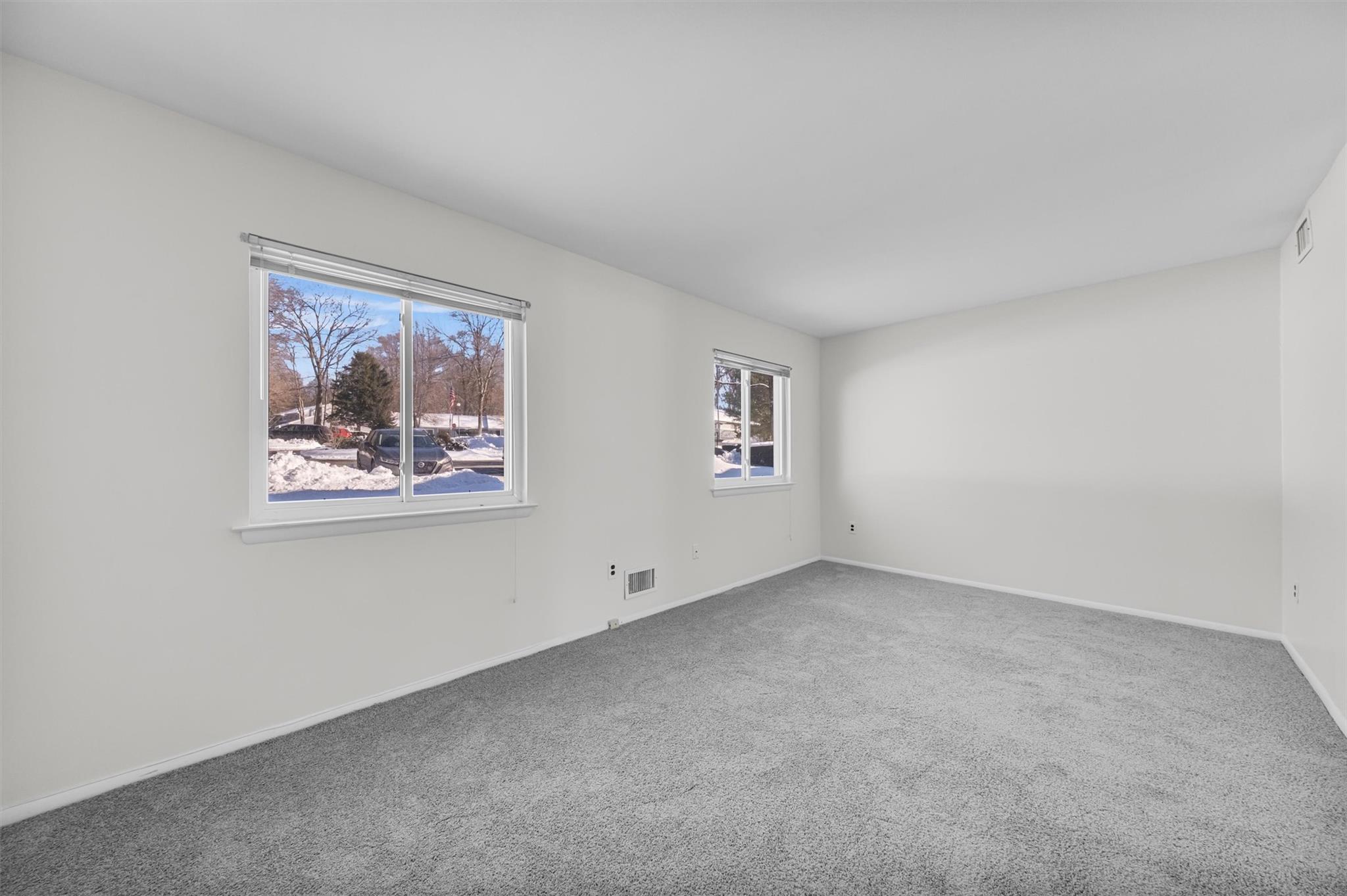 156 Carriage Court Unit: G