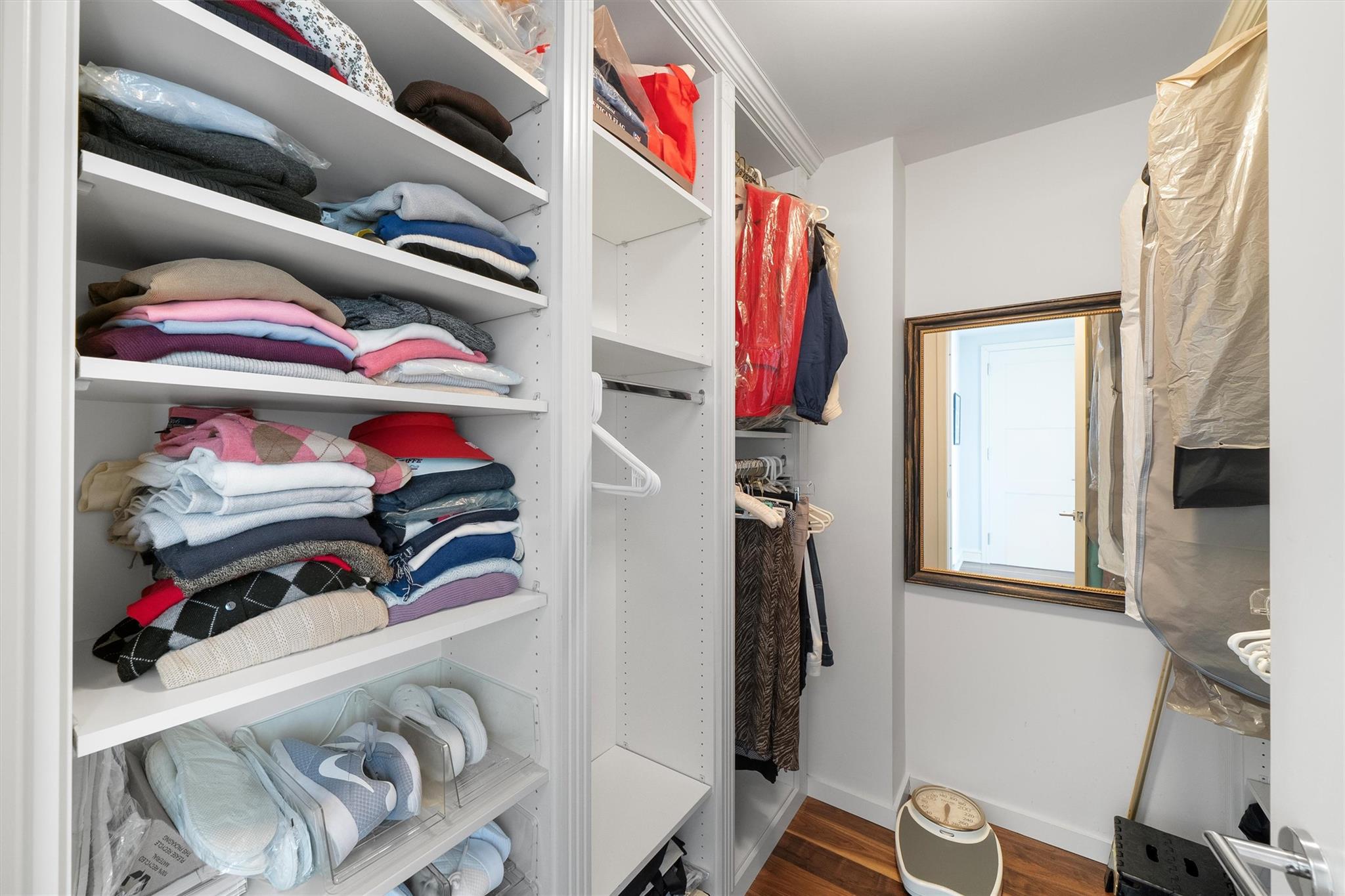 5 Renaissance Square Unit: 12F