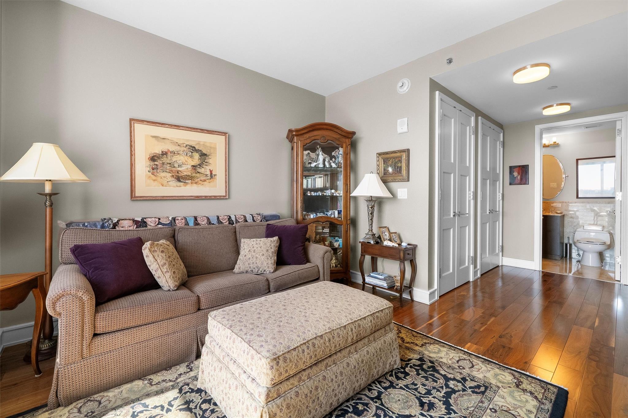 5 Renaissance Square Unit: 12F
