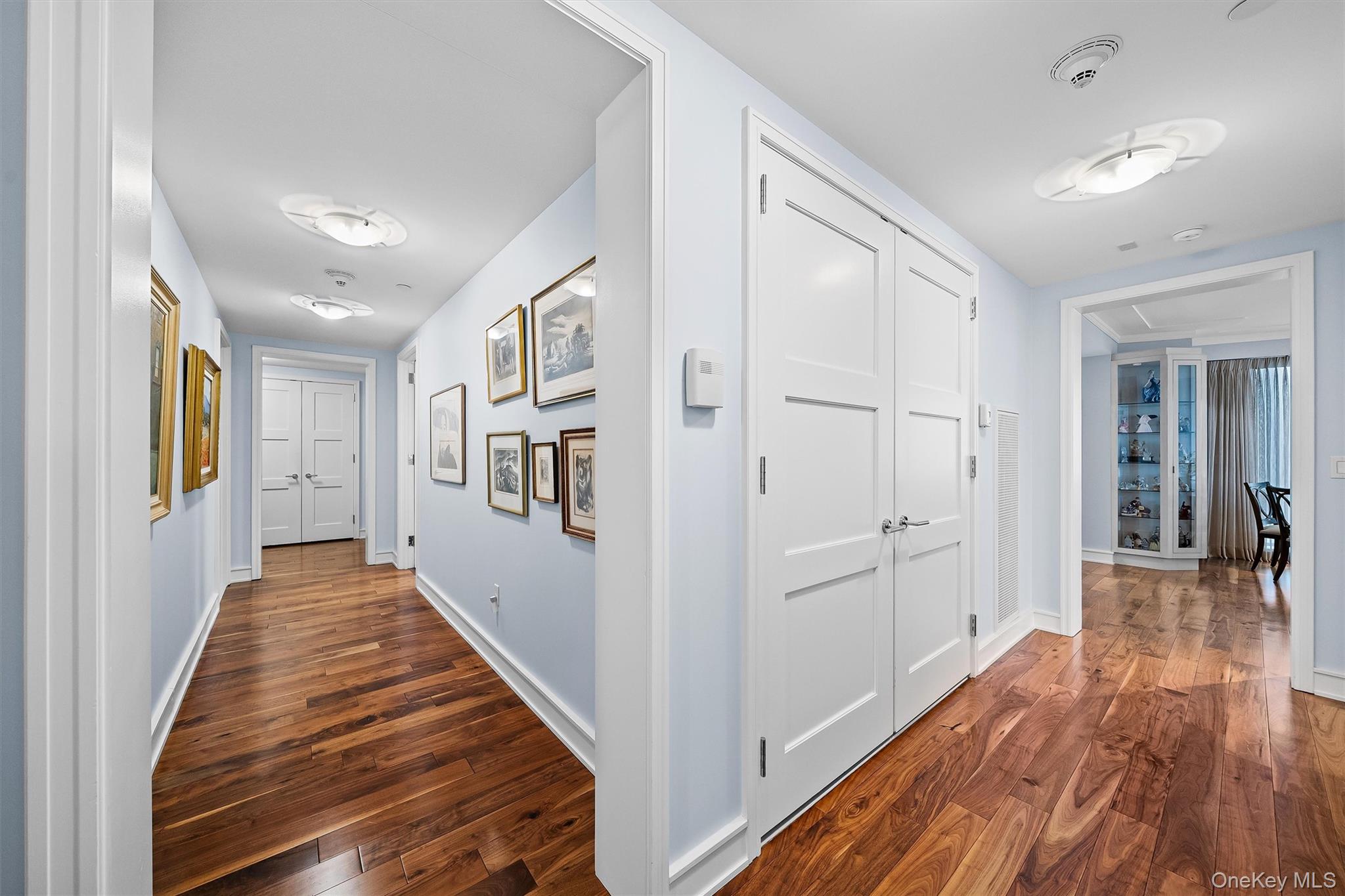 5 Renaissance Square Unit: 23G