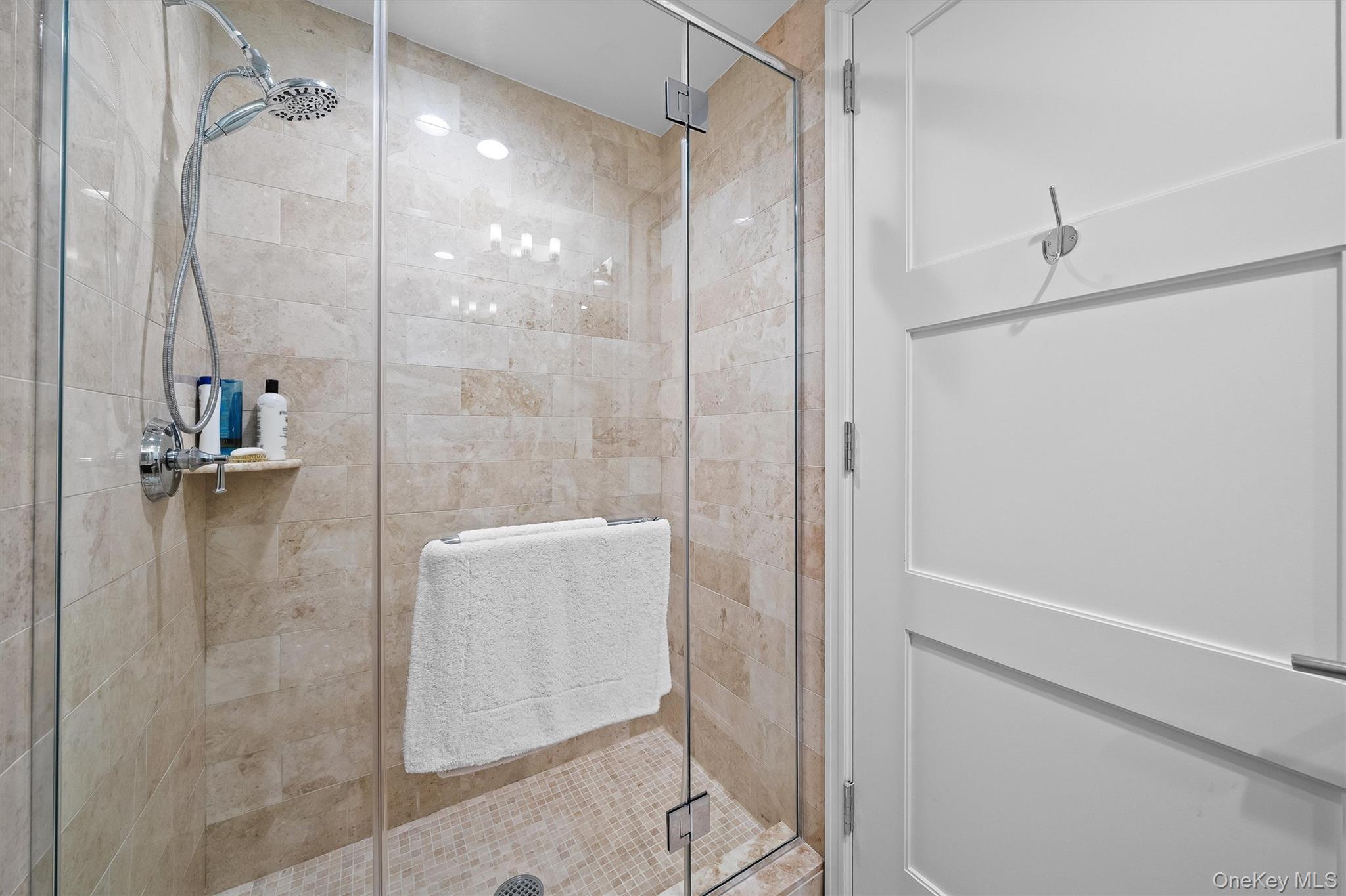 5 Renaissance Square Unit: 23G