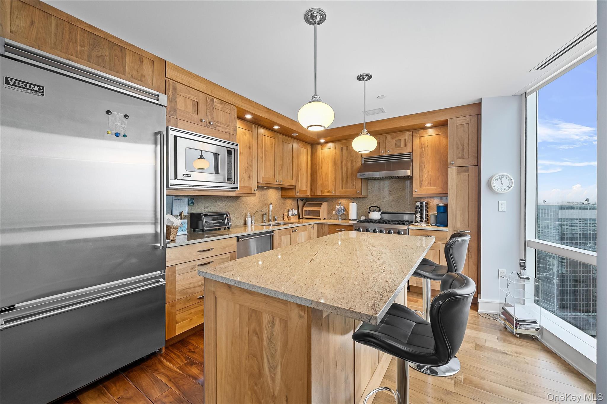 5 Renaissance Square Unit: 23G