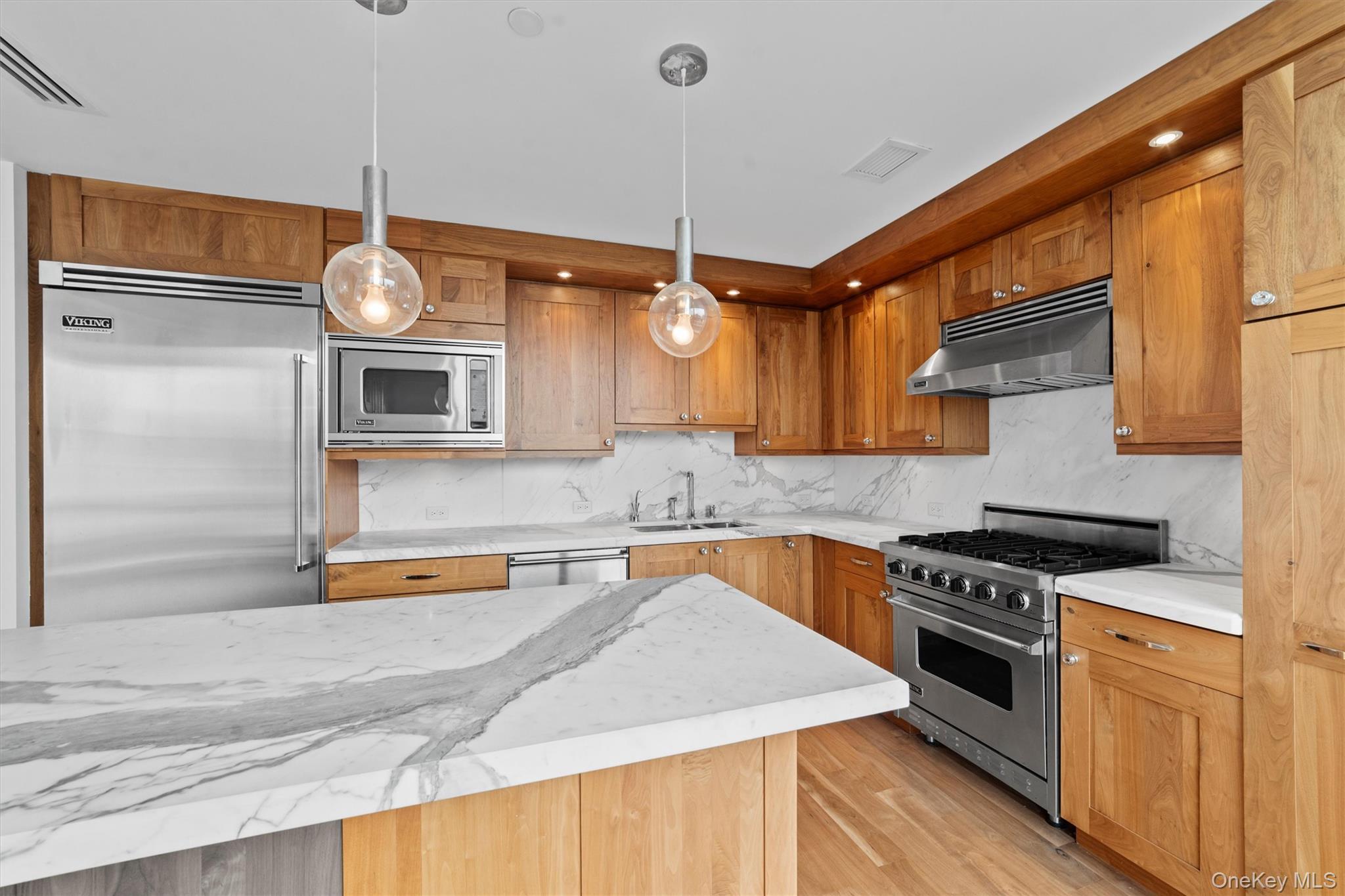 5 Renaissance Square Unit: 10G