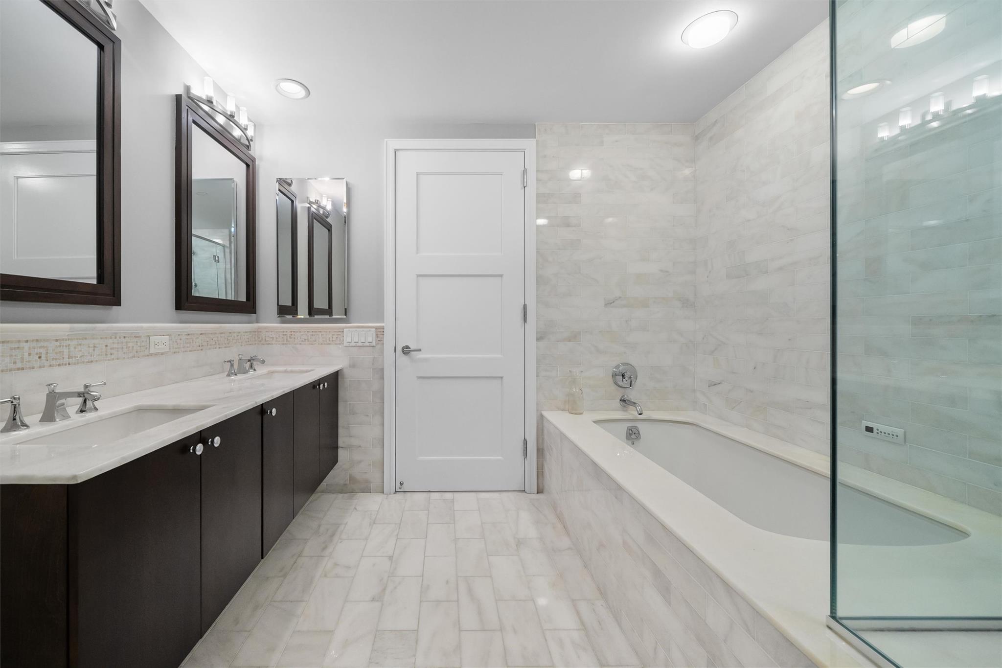 5 Renaissance Square Unit: 28B