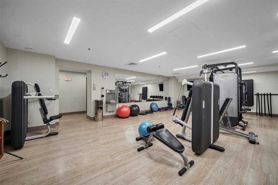 1 Renaissance Square Unit: 8D