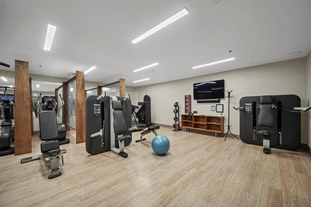 1 Renaissance Square Unit: 9D