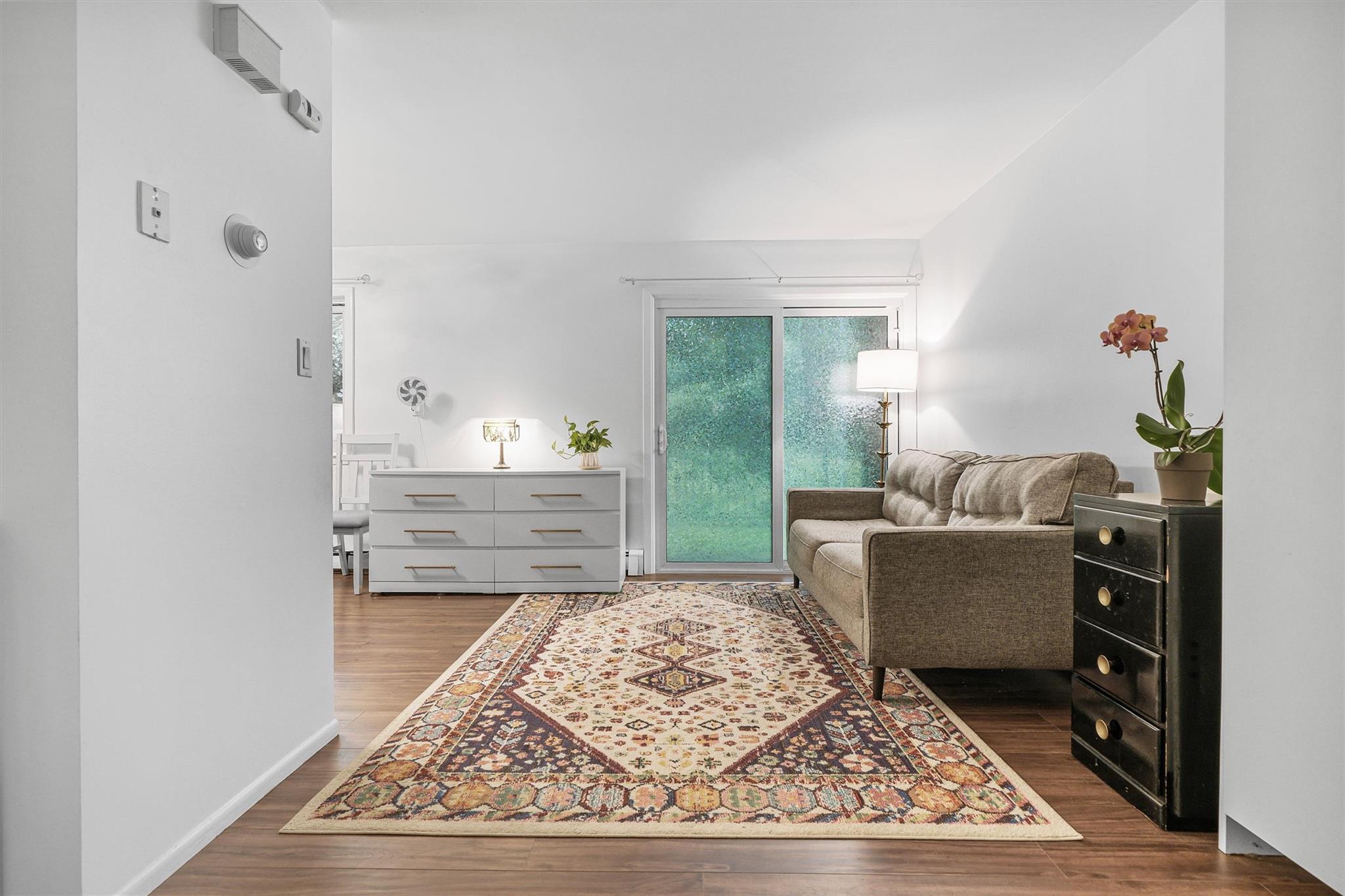13 Scenic Drive Unit: M