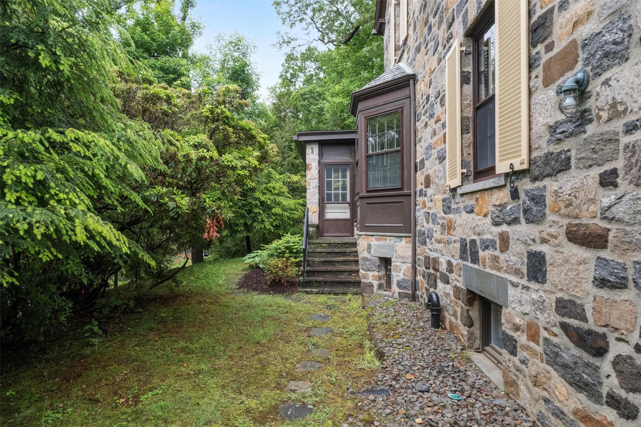 341-23 Furnace Dock Road