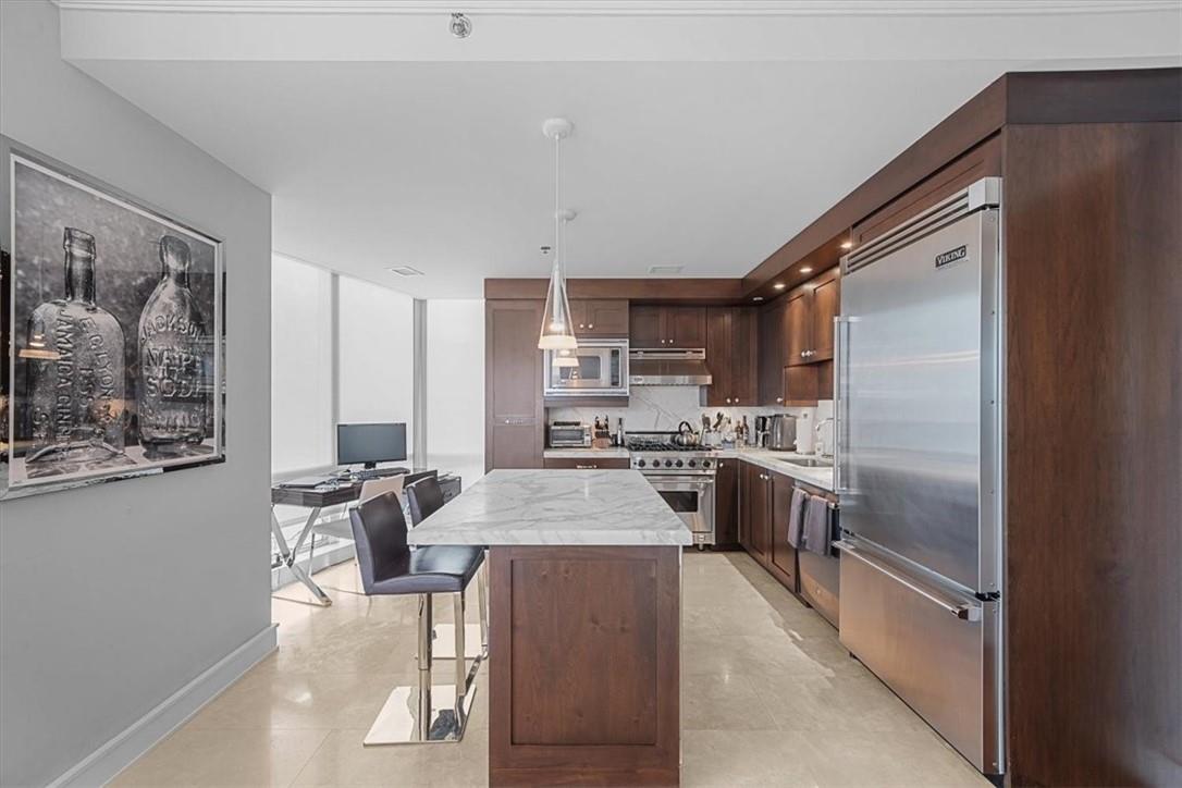 1 Renaissance Square Unit: 14D