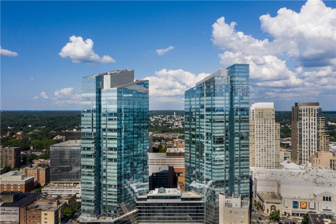 1 Renaissance Square Unit: 14D