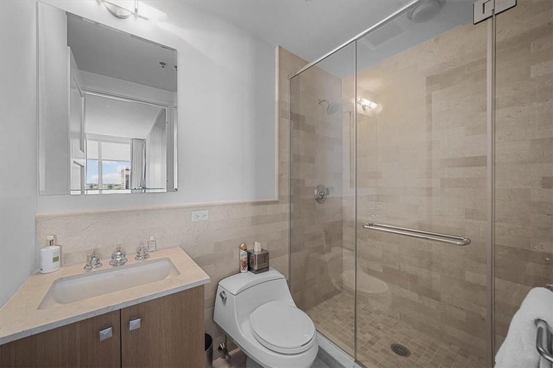 1 Renaissance Square Unit: 14D