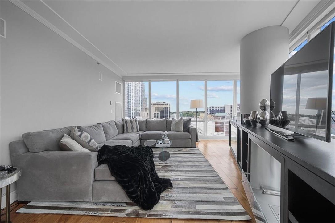 1 Renaissance Square Unit: 14D
