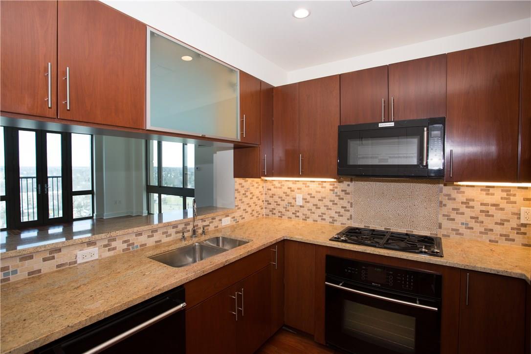 175 Huguenot St Unit: 1801