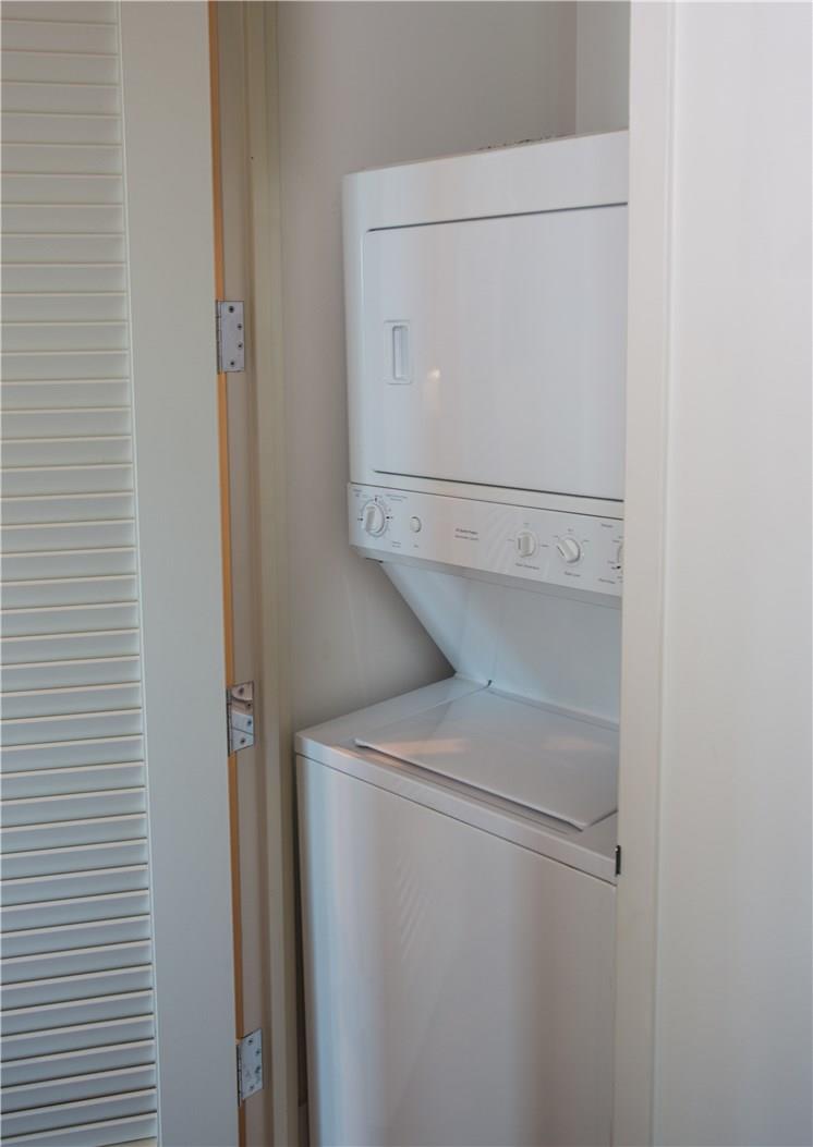 175 Huguenot St Unit: 1801