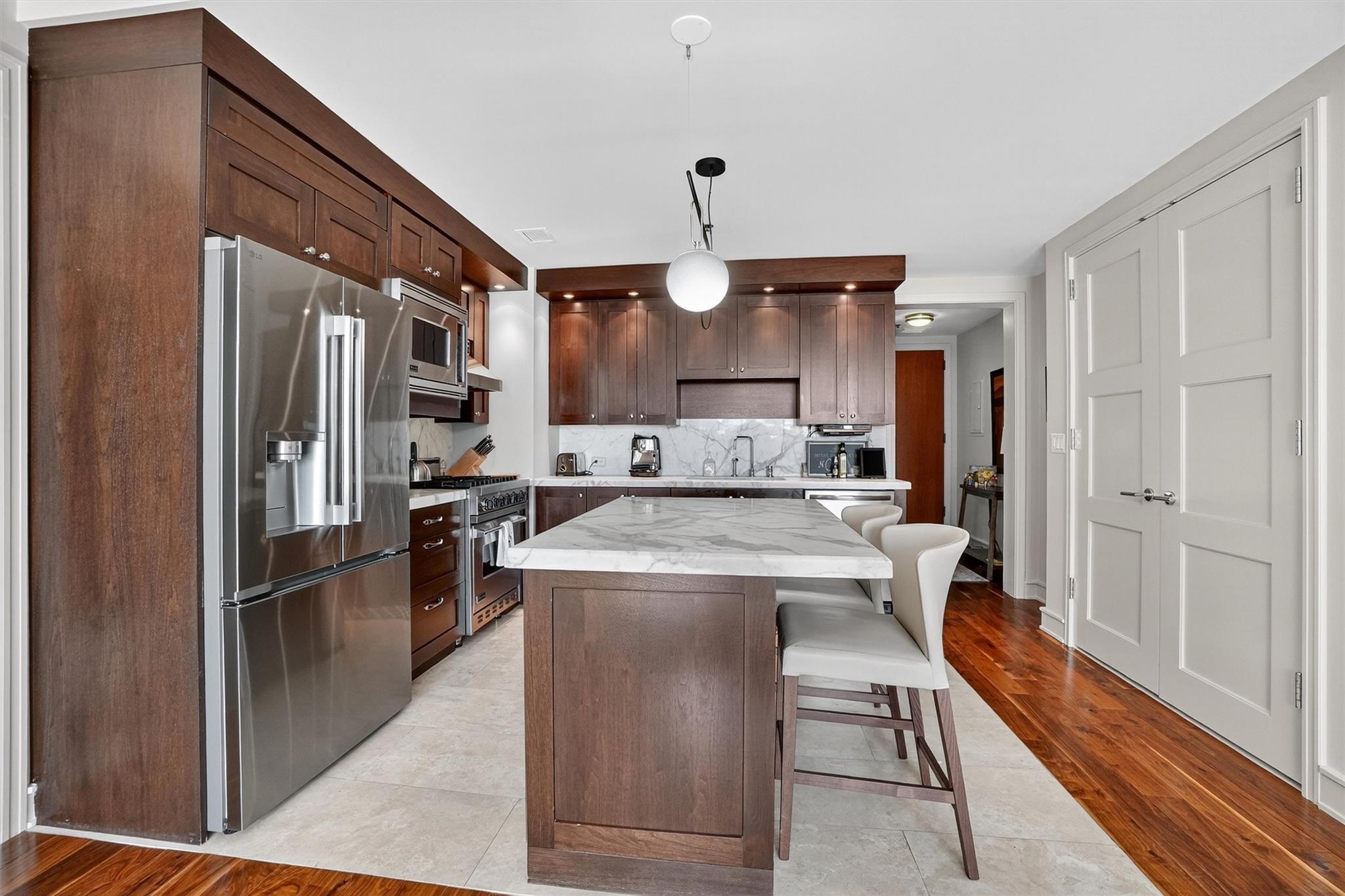 1 Renaissance Square Unit: 14F