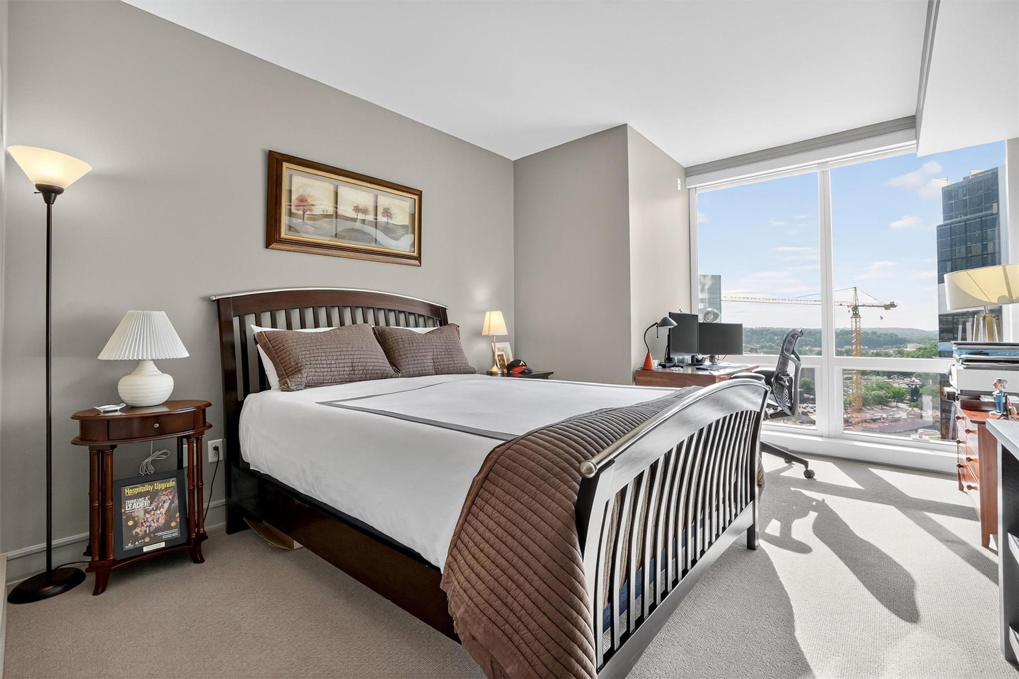 1 Renaissance Square Unit: 14F