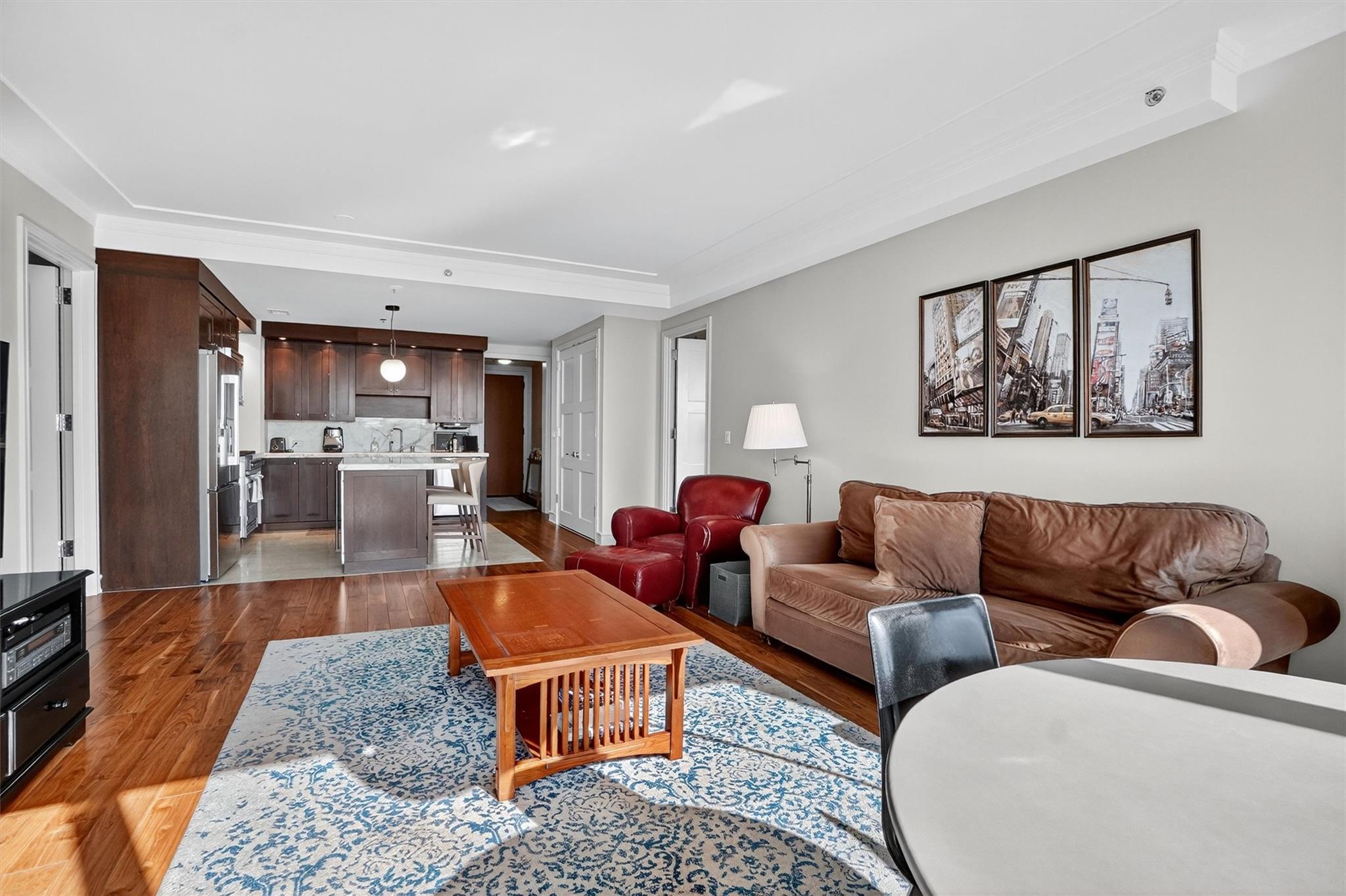 1 Renaissance Square Unit: 14F