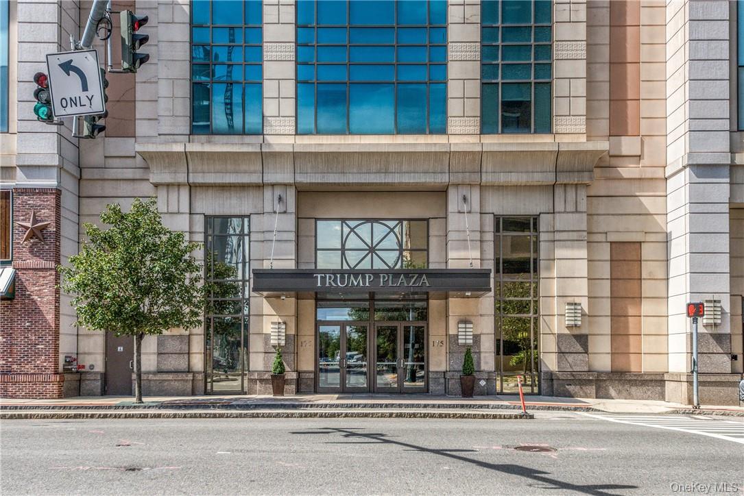 175 Huguenot St Unit: 1801