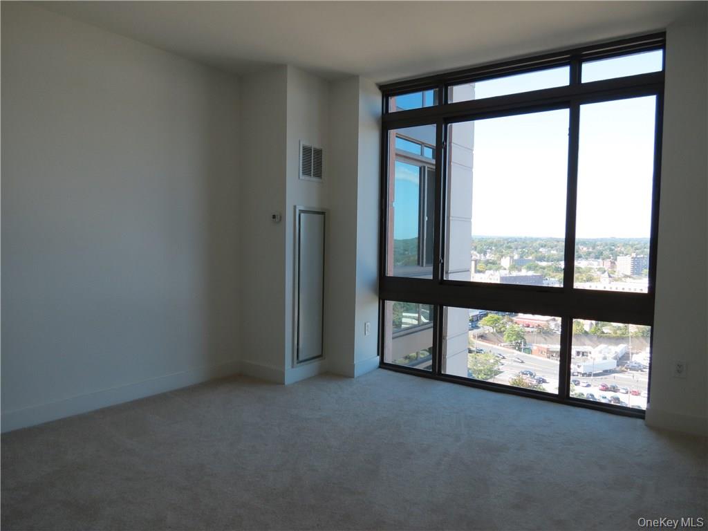 175 Huguenot St Unit: 1801