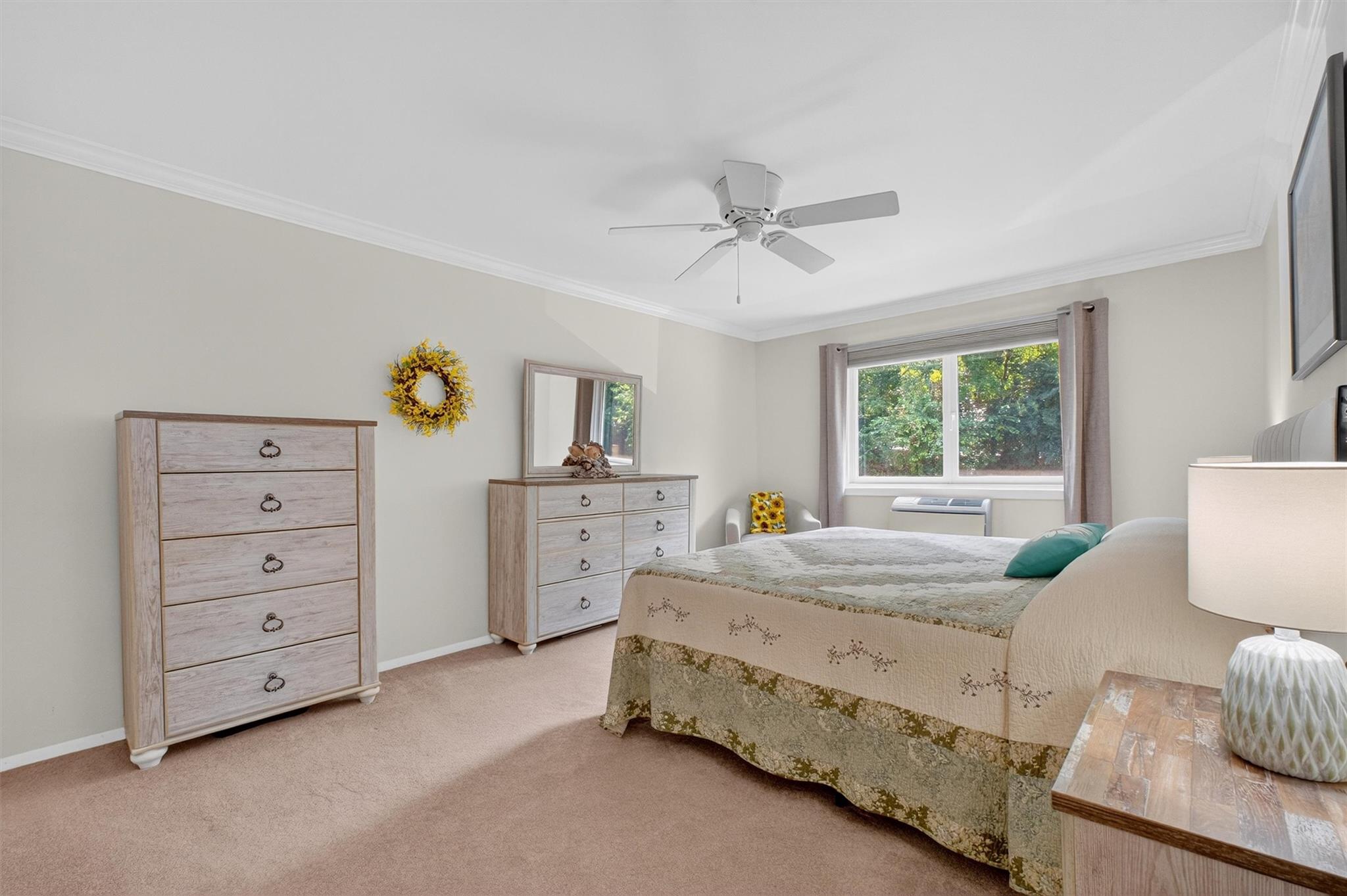 15 Scenic Drive