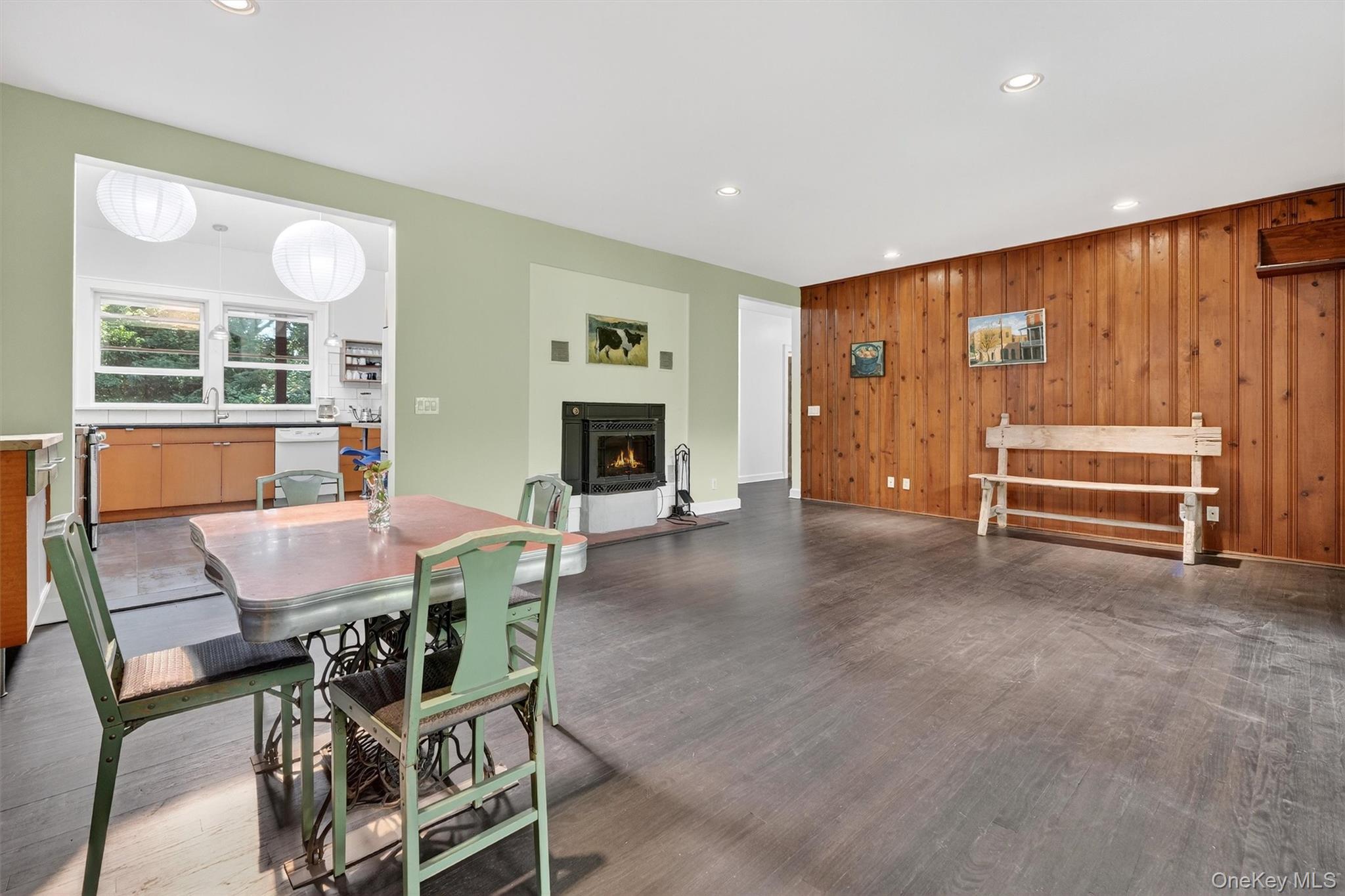 148 Teatown Road