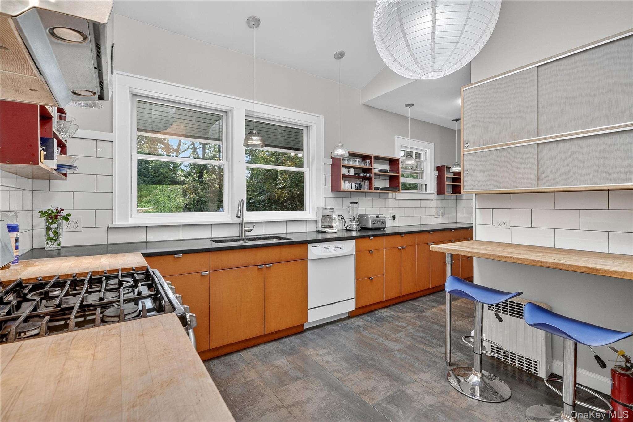 148 Teatown Road