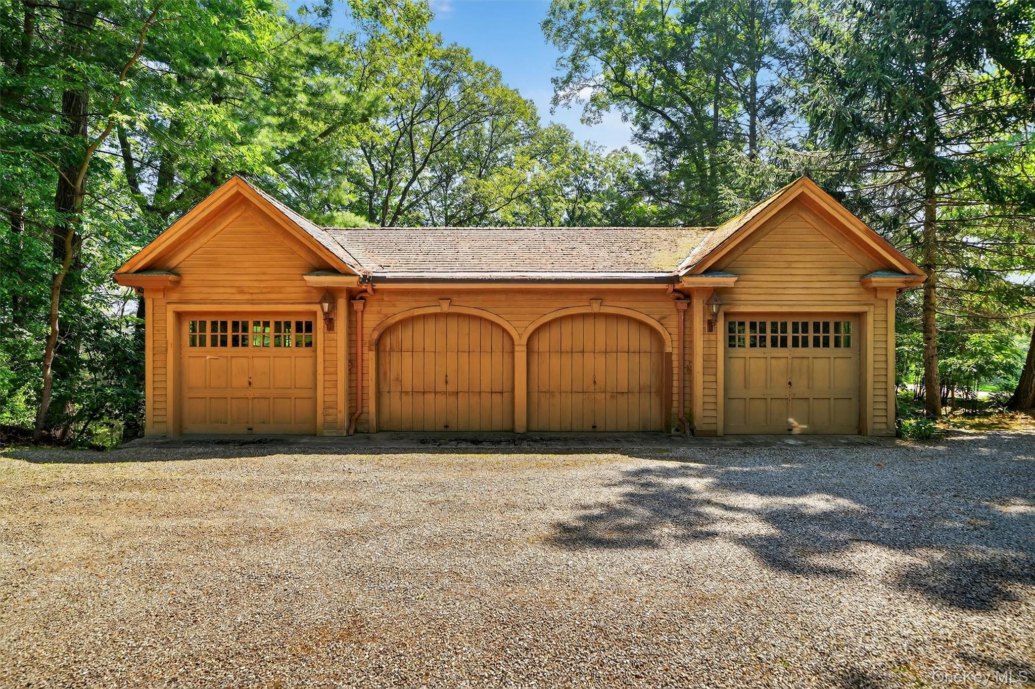 433 Arcady Road