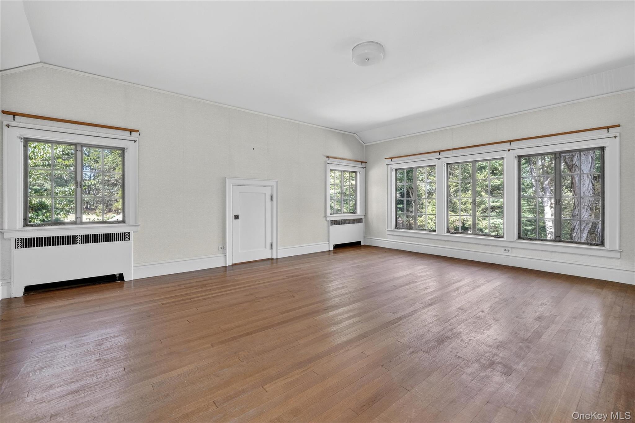 433 Arcady Road