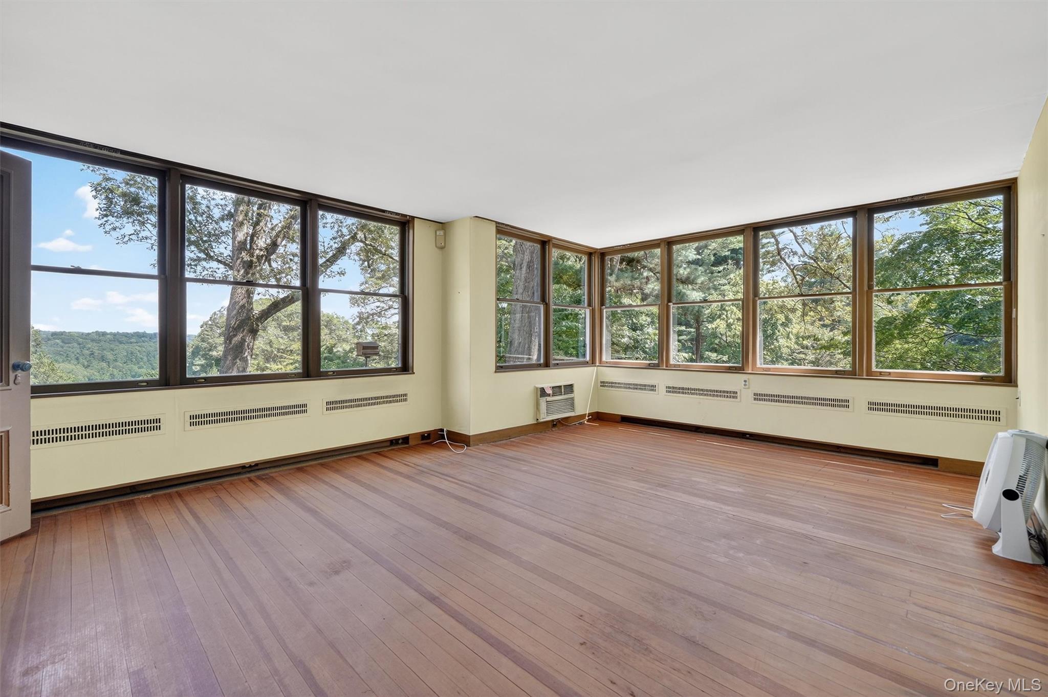 433 Arcady Road