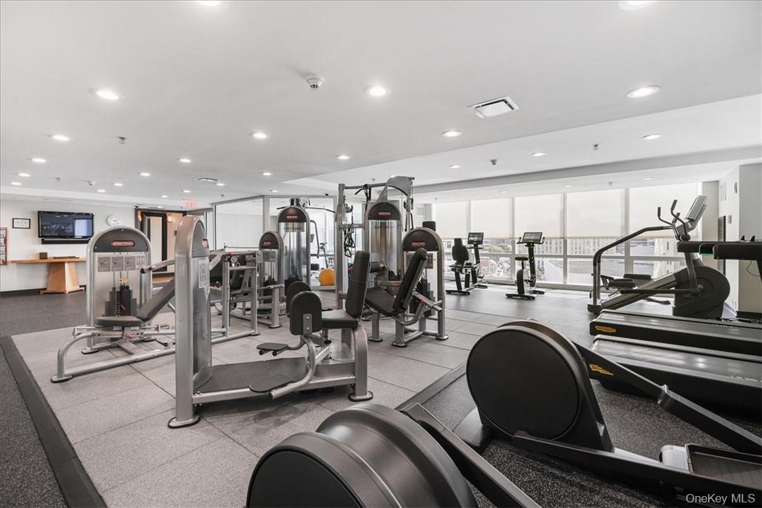 5 Renaissance Square Unit: 26B