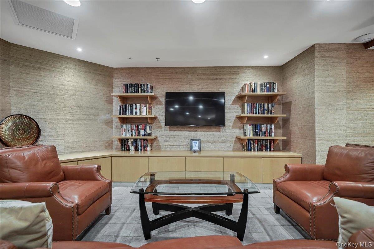 1 Renaissance Square Unit: 12E