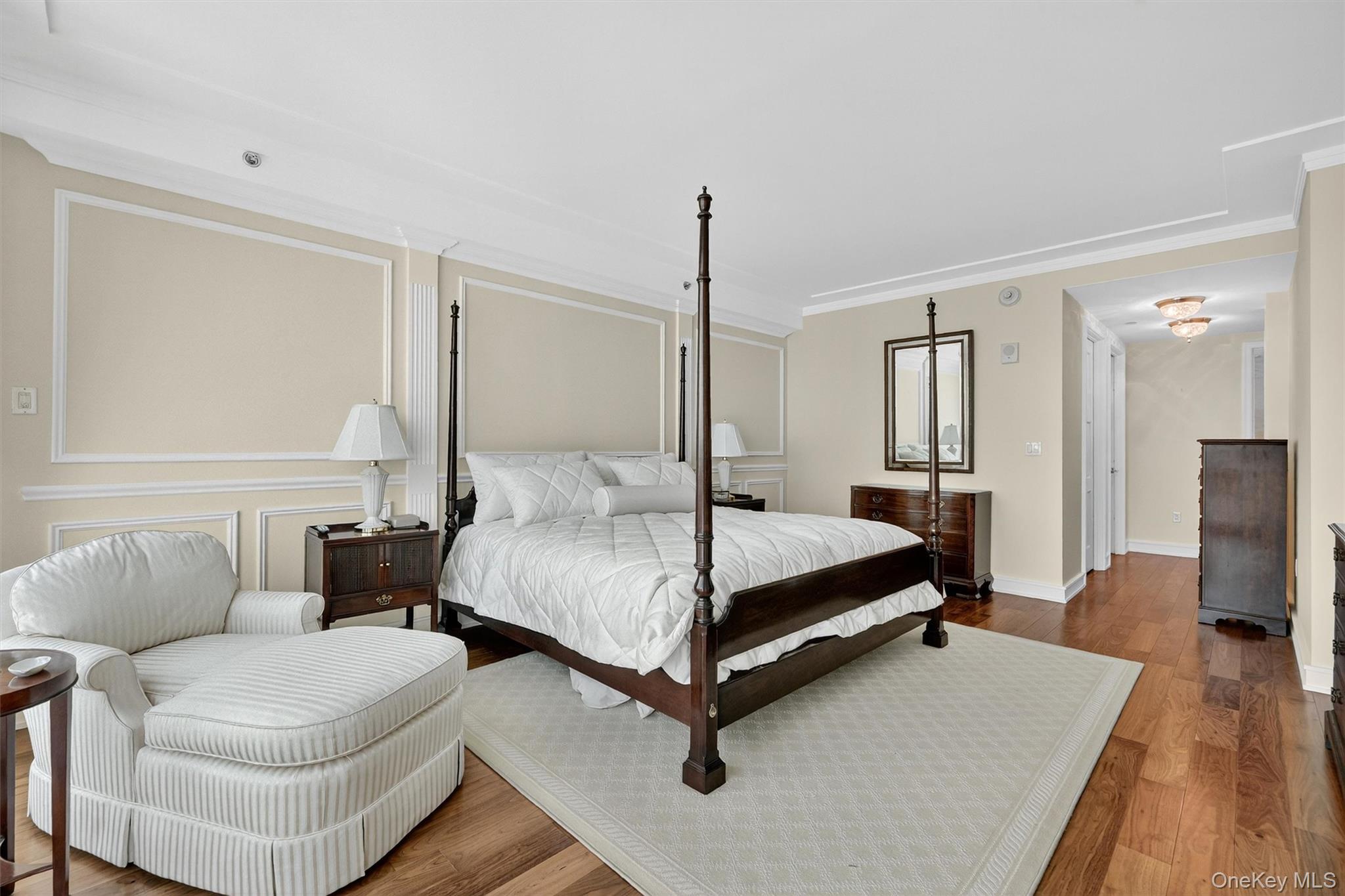 5 Renaissance Square Unit: 23C