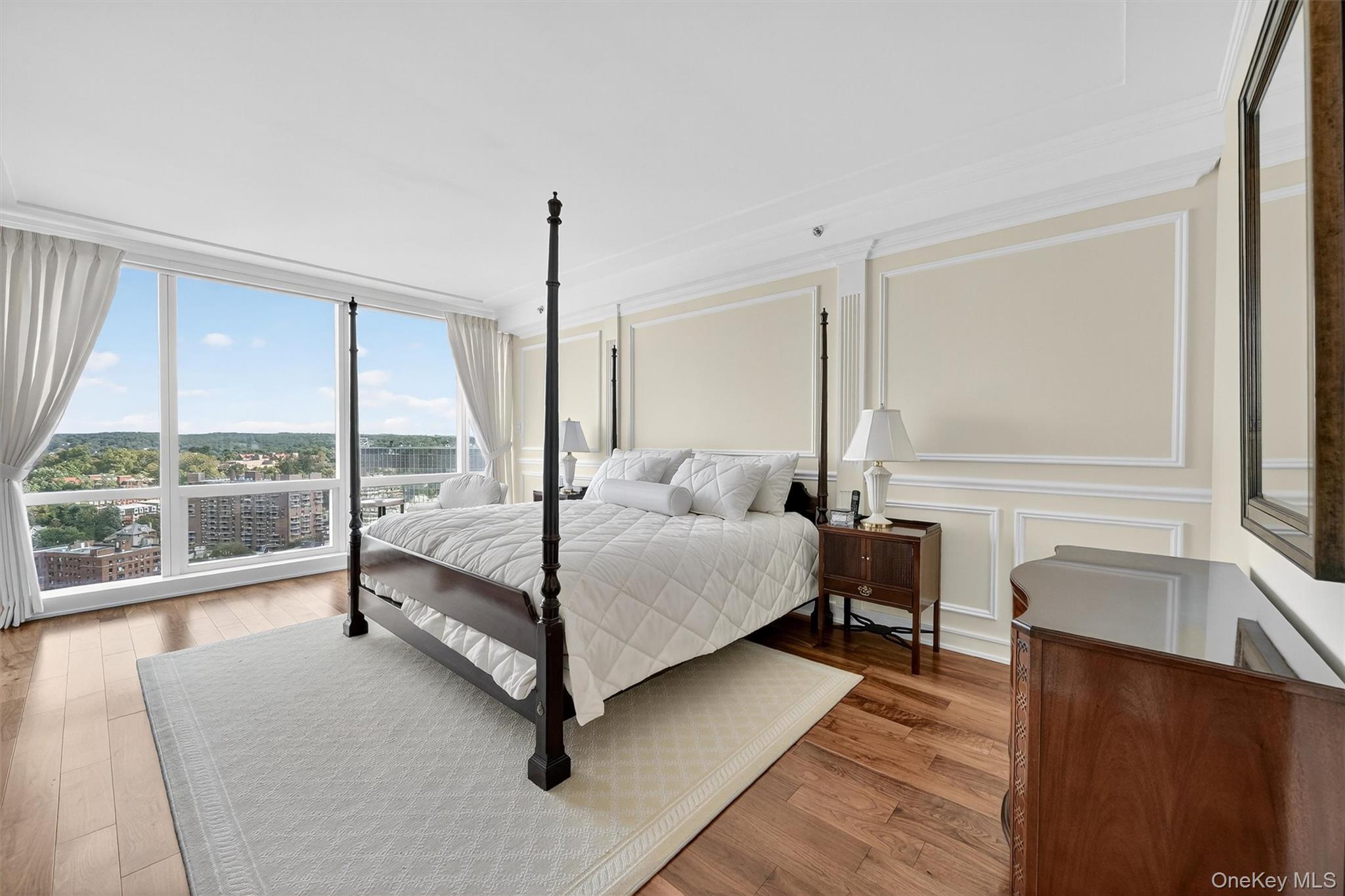 5 Renaissance Square Unit: 23C