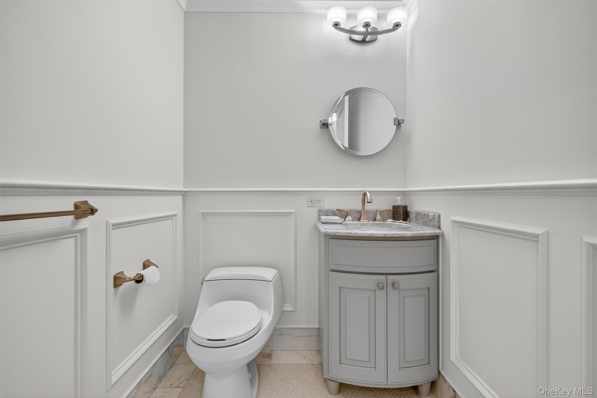 5 Renaissance Square Unit: 23C