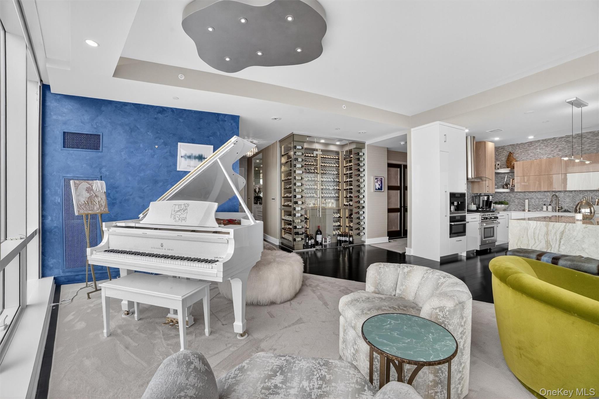 5 Renaissance Square Unit: PH9E