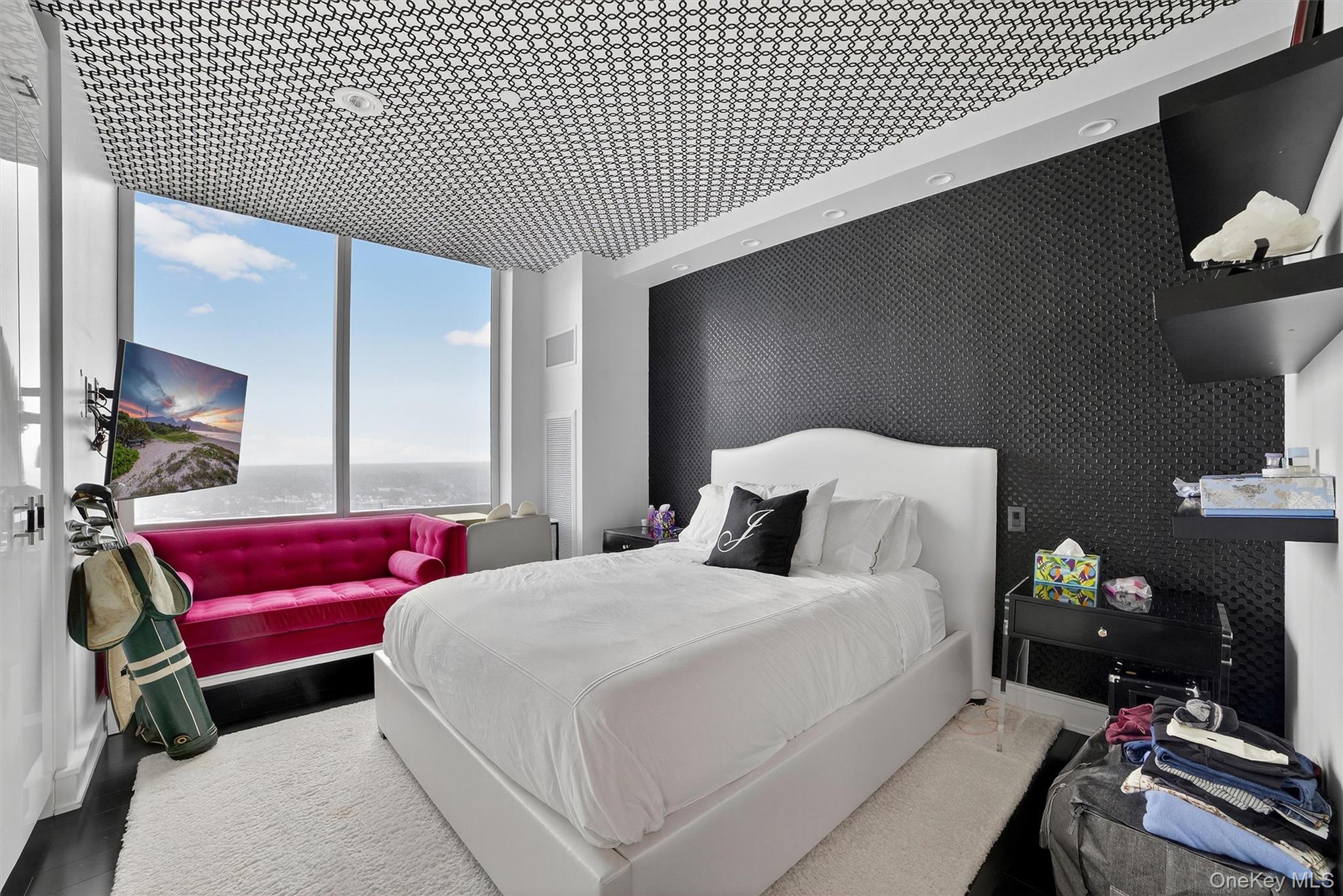 5 Renaissance Square Unit: PH9E