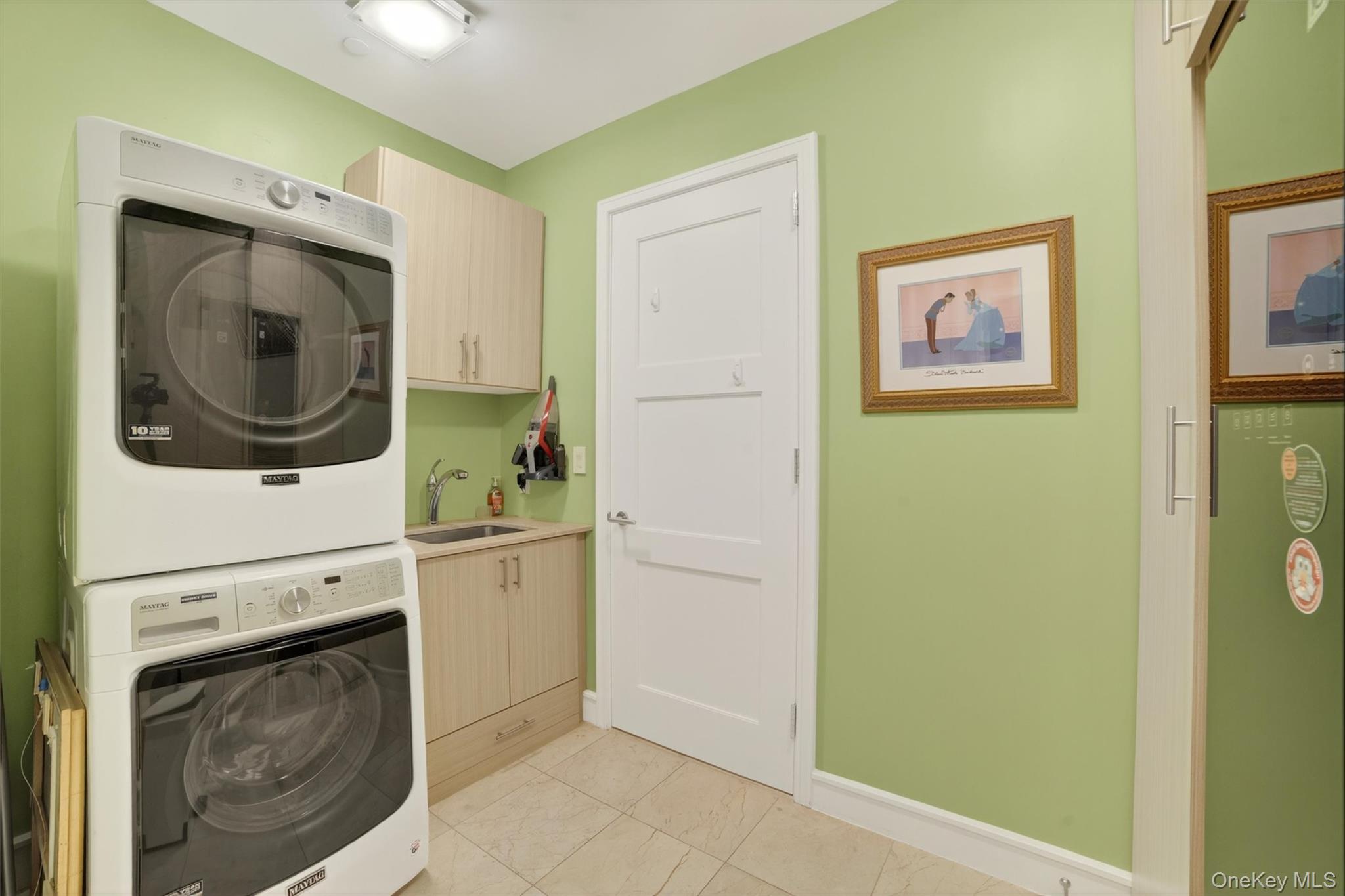 5 Renaissance Square Unit: PH9E