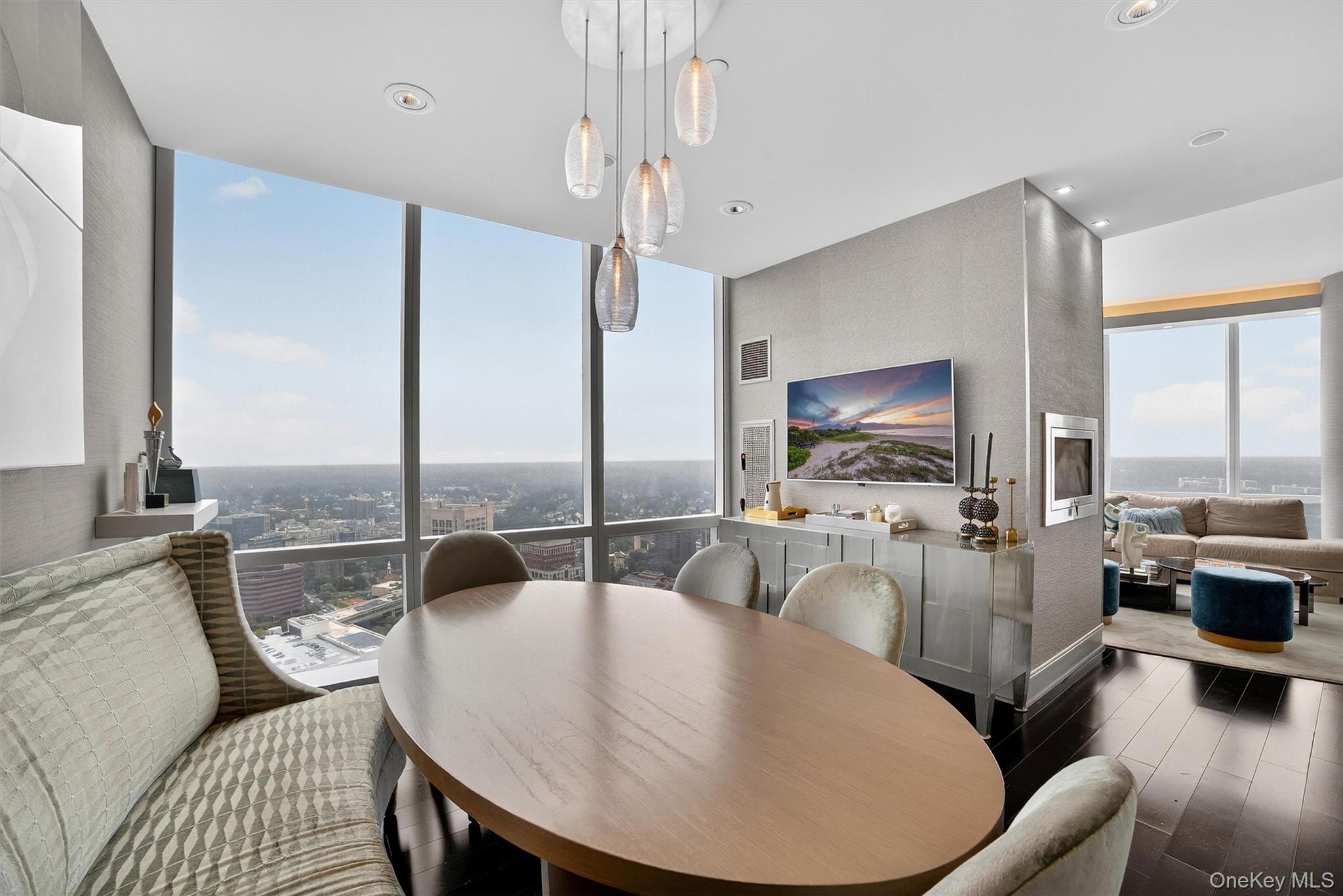 5 Renaissance Square Unit: PH9E