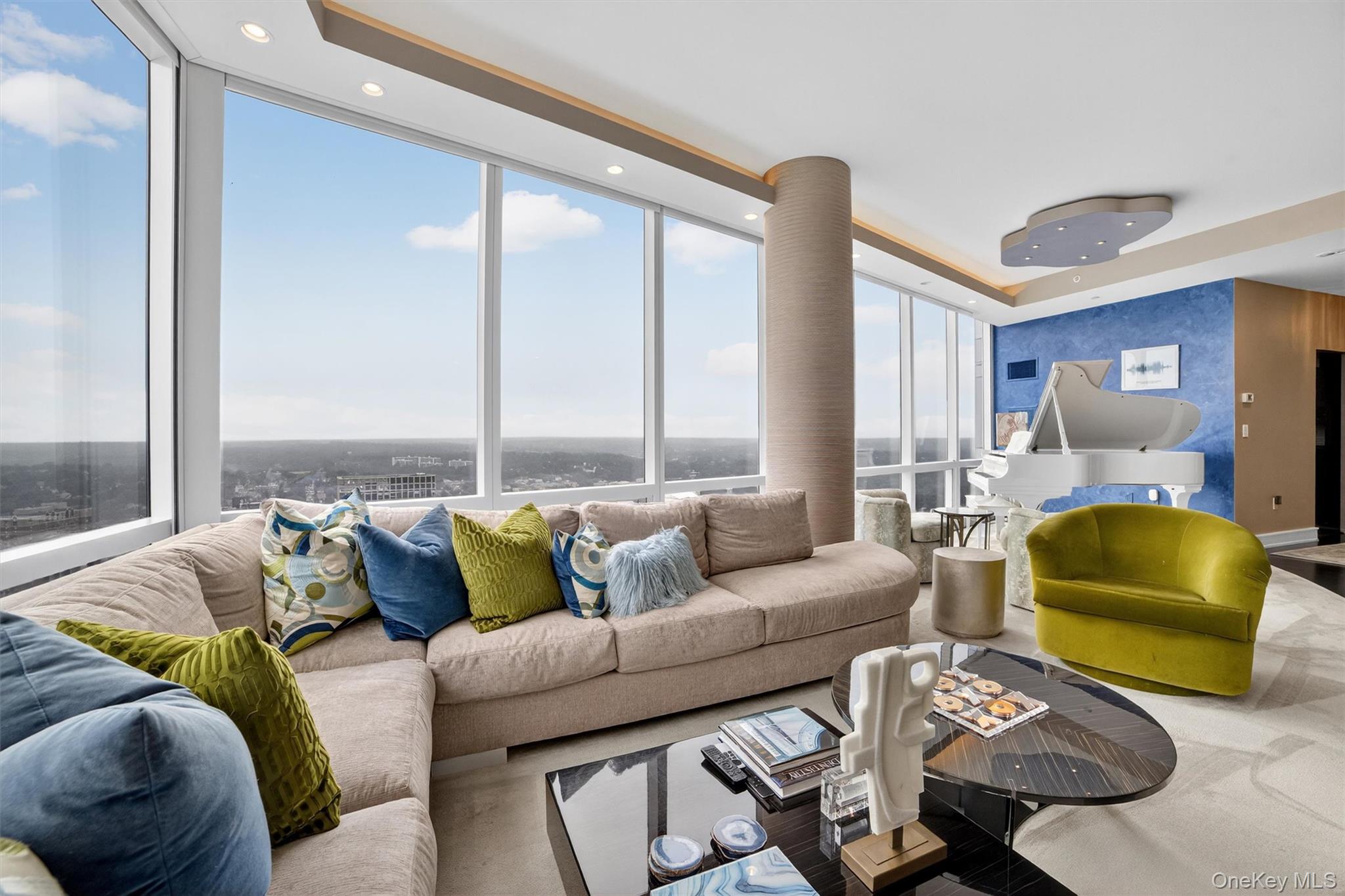 5 Renaissance Square Unit: PH9E