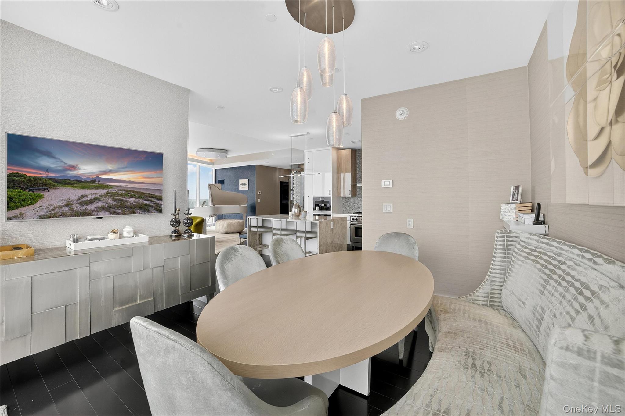 5 Renaissance Square Unit: PH9E