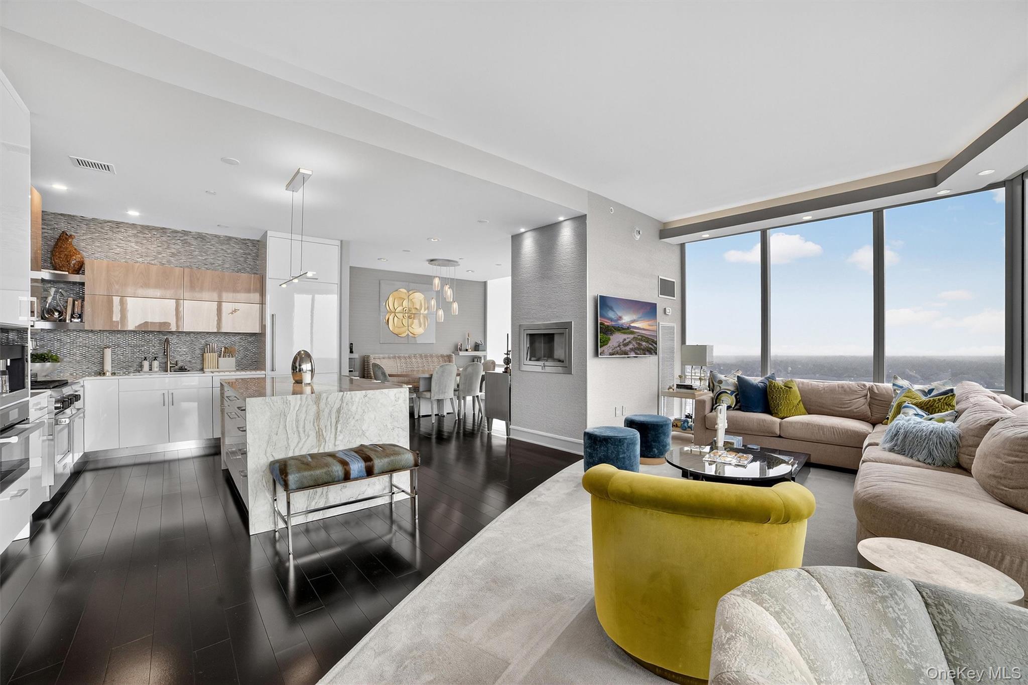 5 Renaissance Square Unit: PH9E